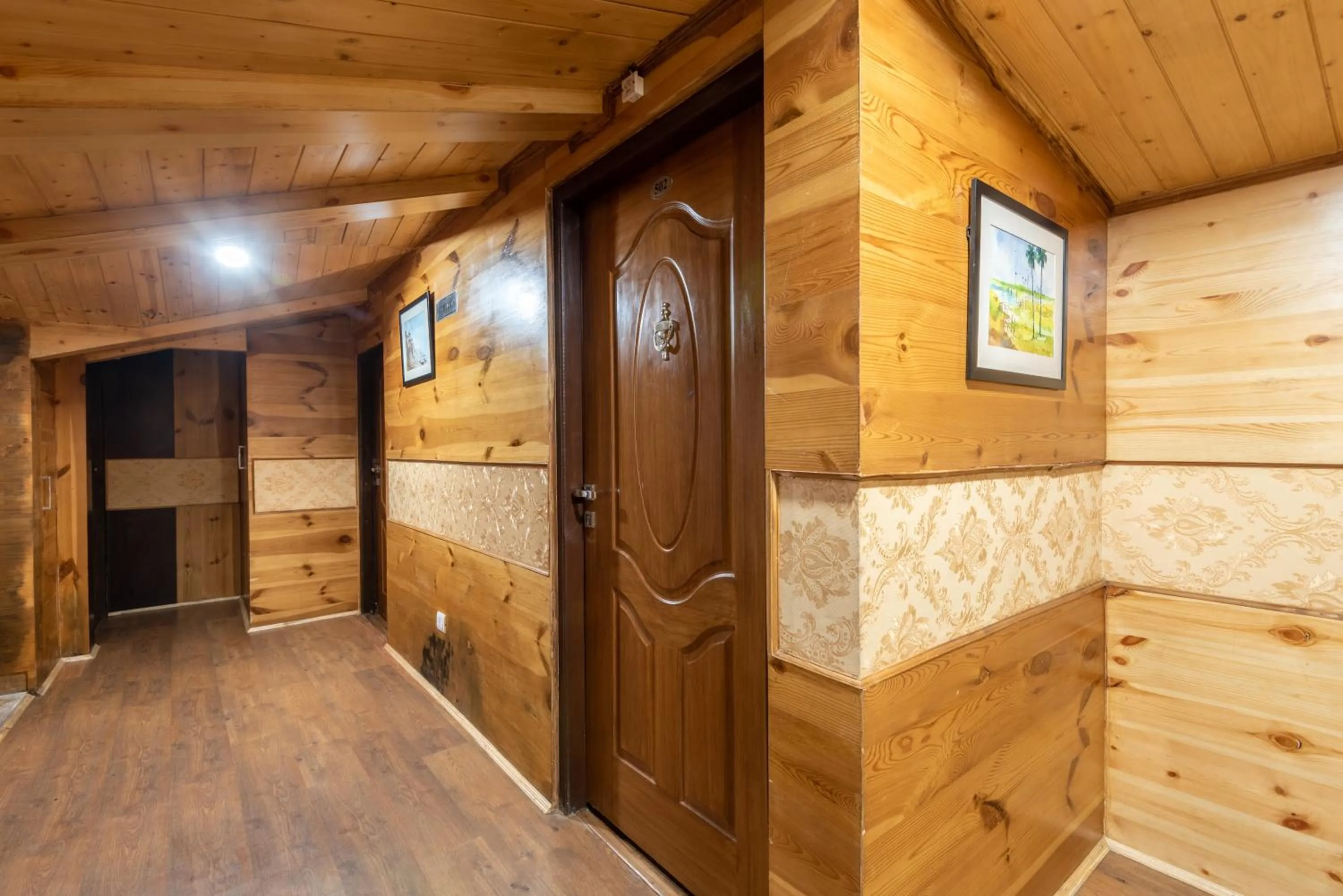 Lobby or reception in Rock Castle By DLS Hotels