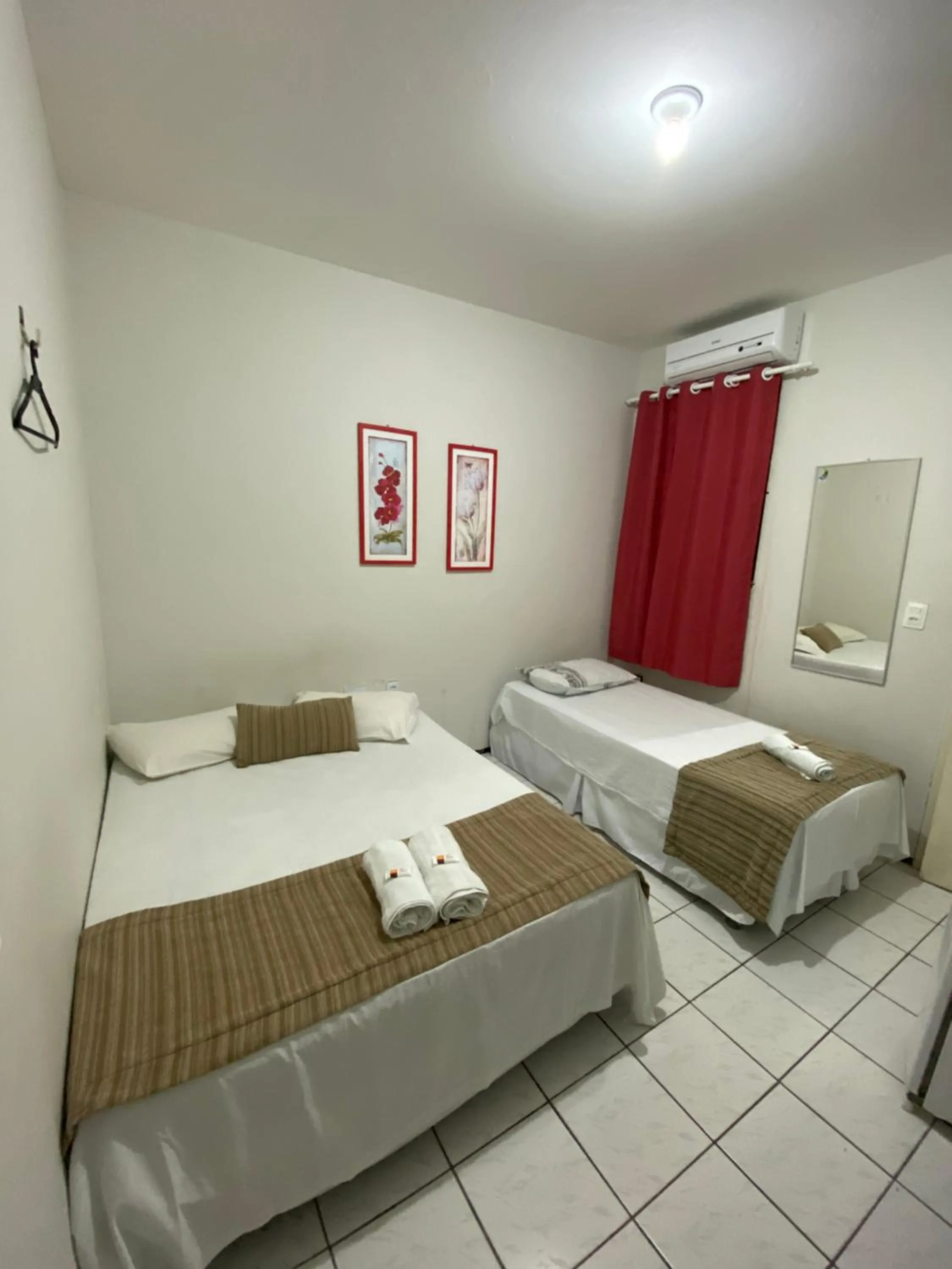 Bedroom, Bed in Center 1 Hotel