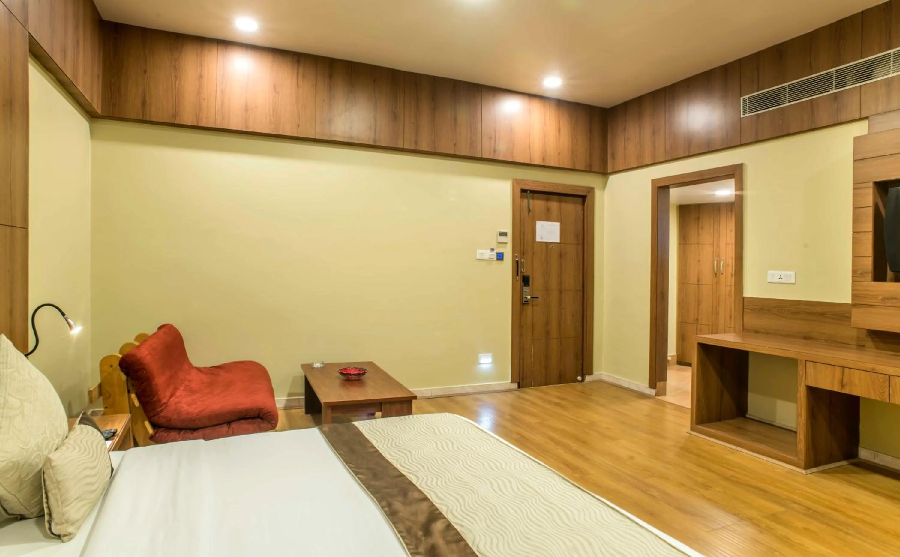 Bed in The Citi Residenci Hotel - Durgapur