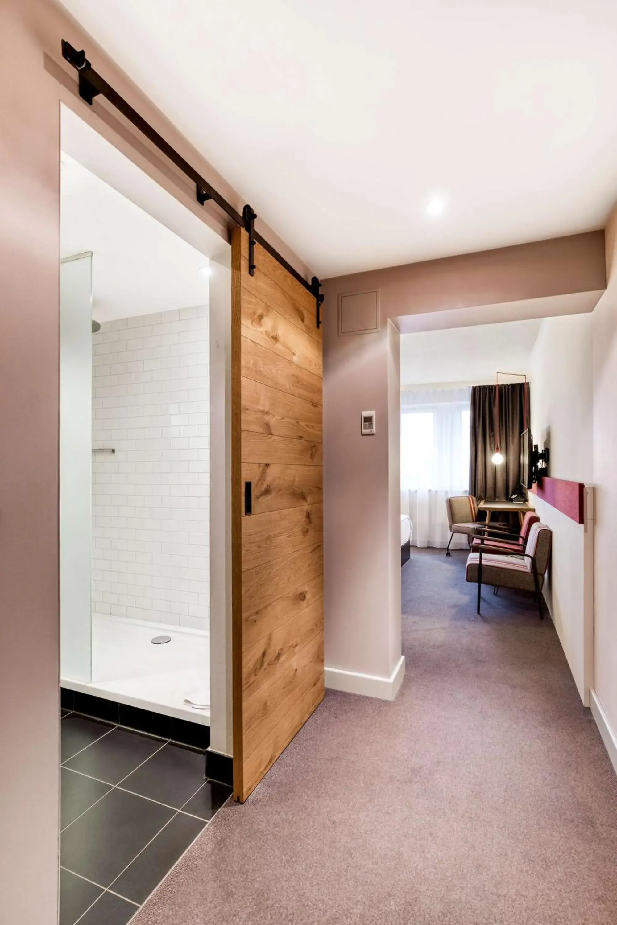 Bedroom, Bed in pentahotel Brussels City Centre Bedroom, Bed in pentahotel Brussels City Centre