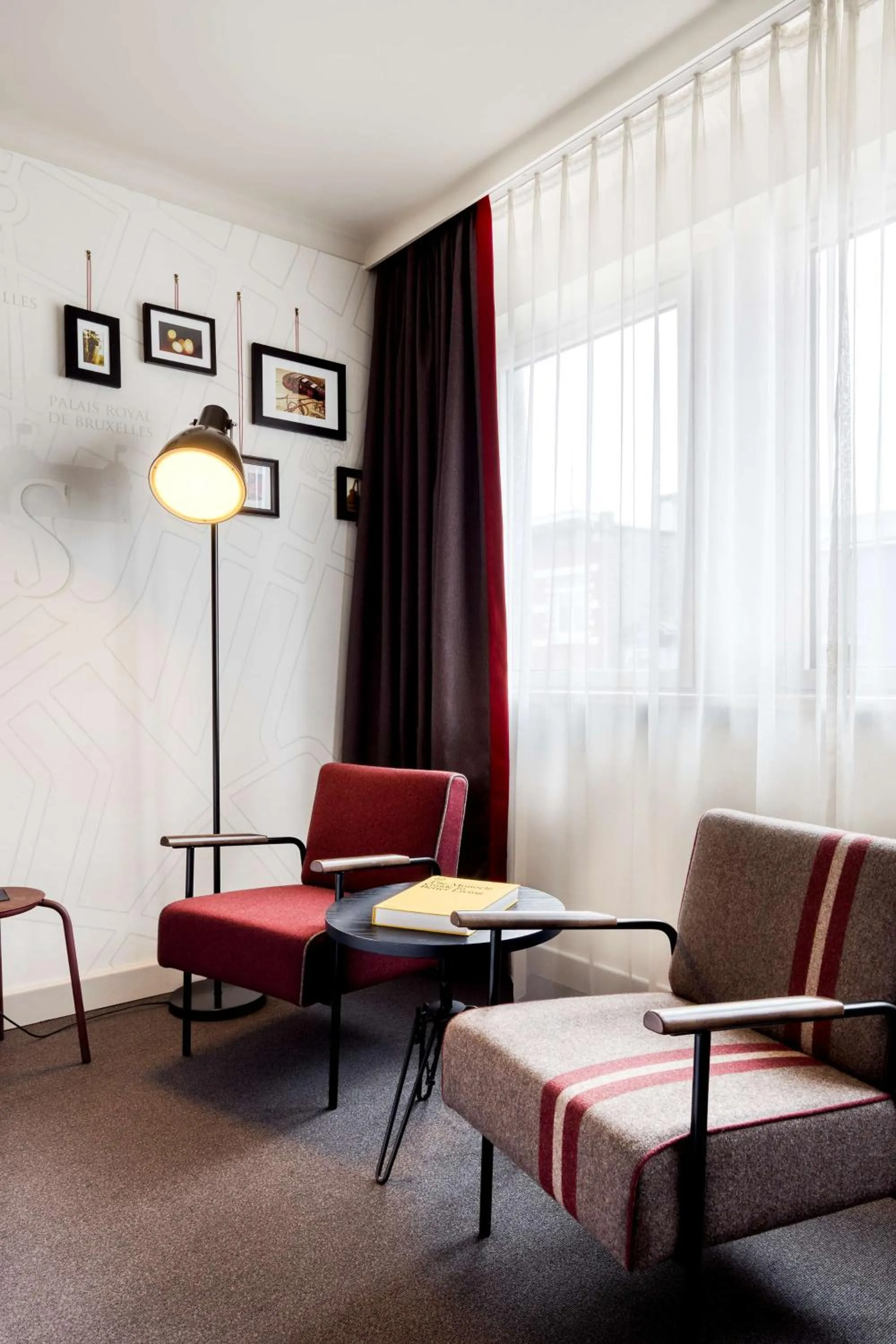 Bedroom in pentahotel Brussels City Centre