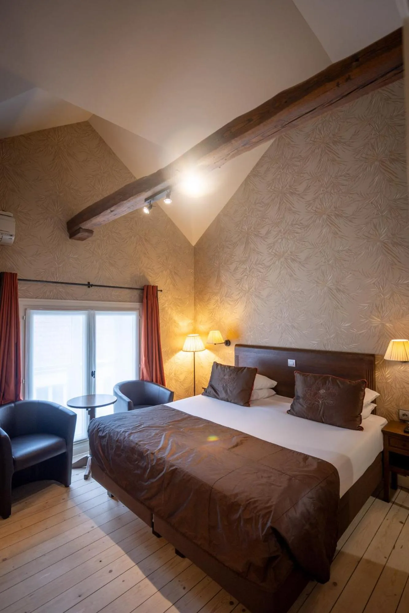 Bedroom, Bed in Hotel Jan Brito