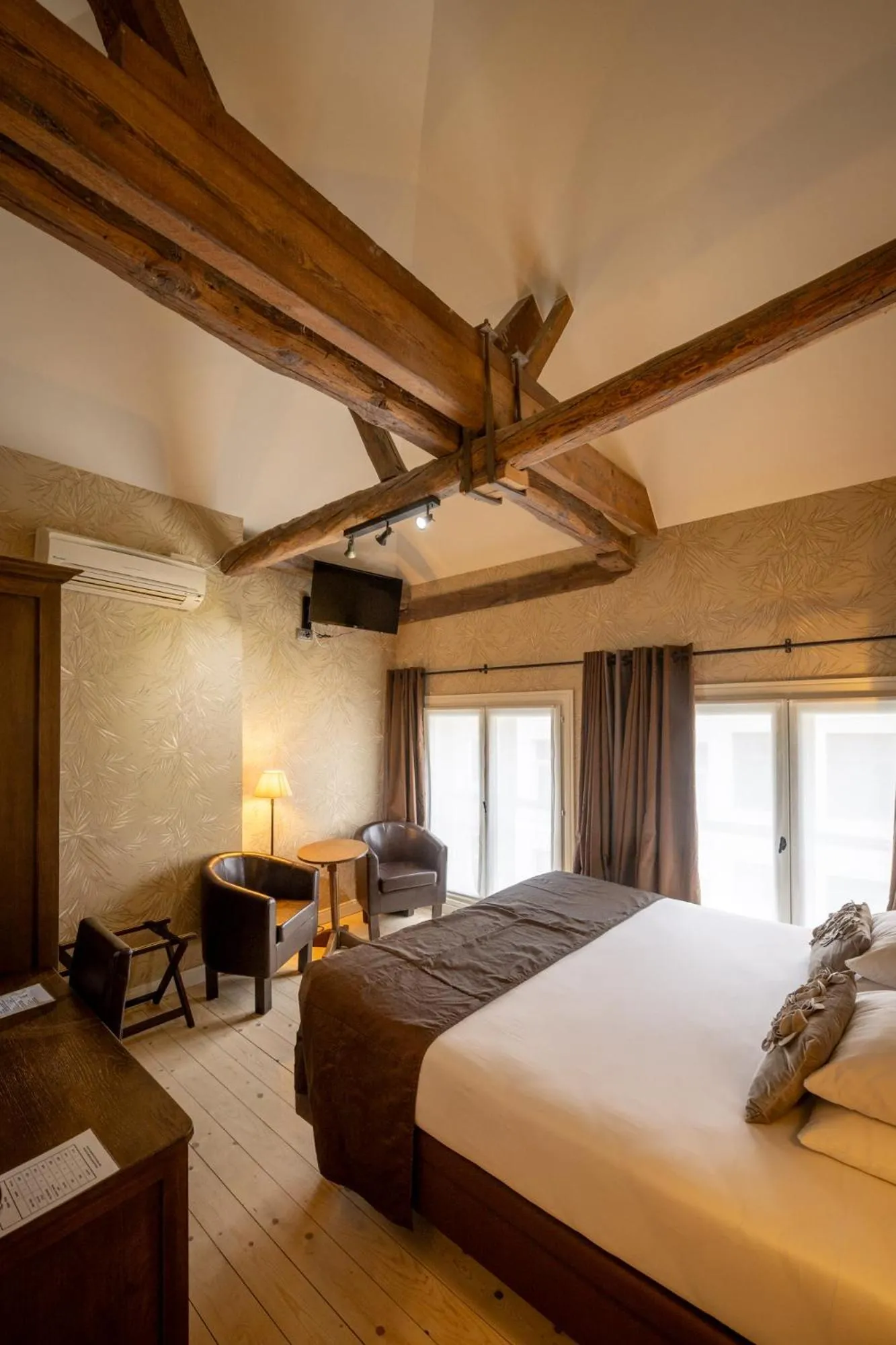 Bedroom, Bed in Hotel Jan Brito