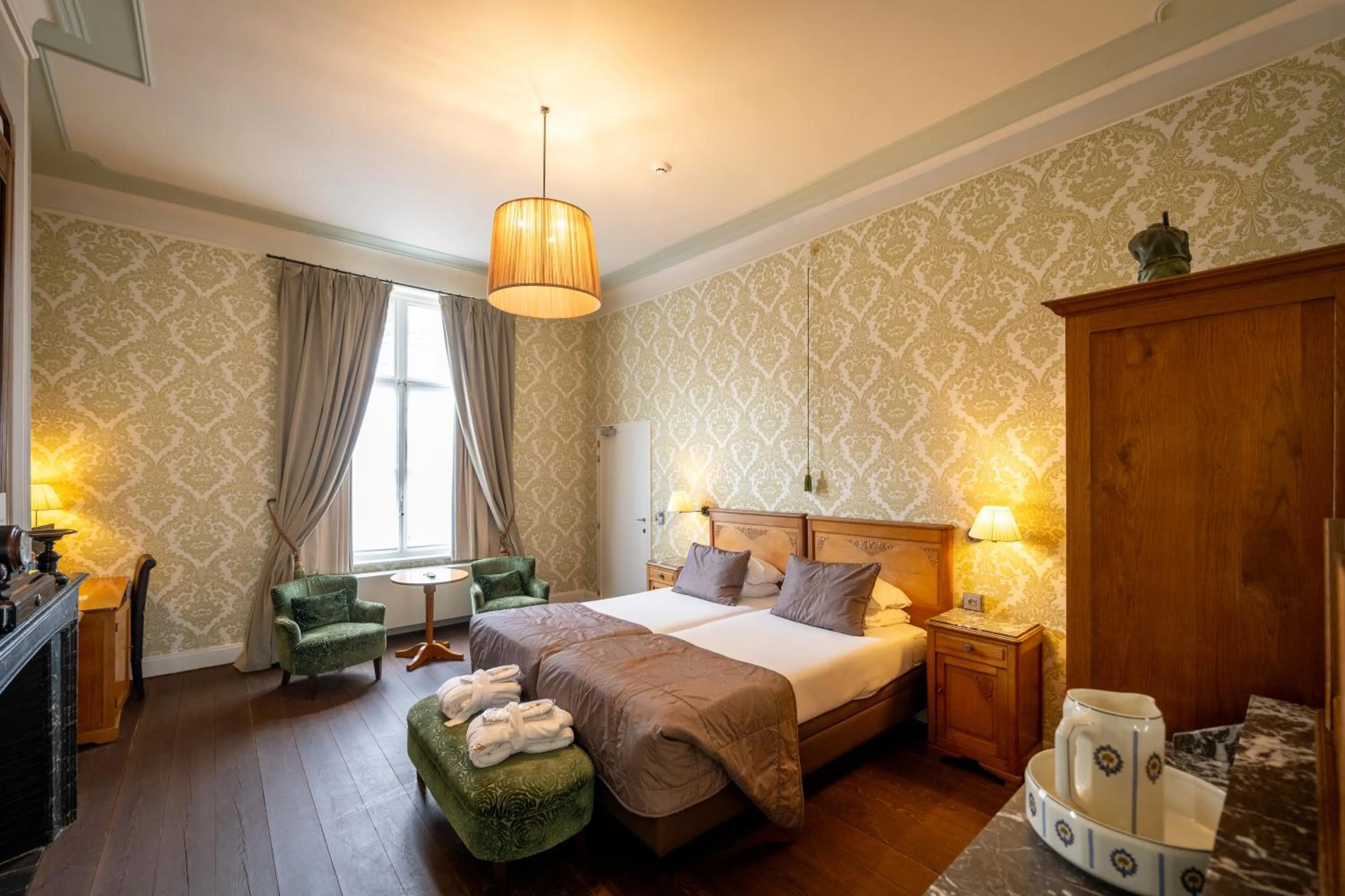 Bedroom, Bed in Hotel Jan Brito