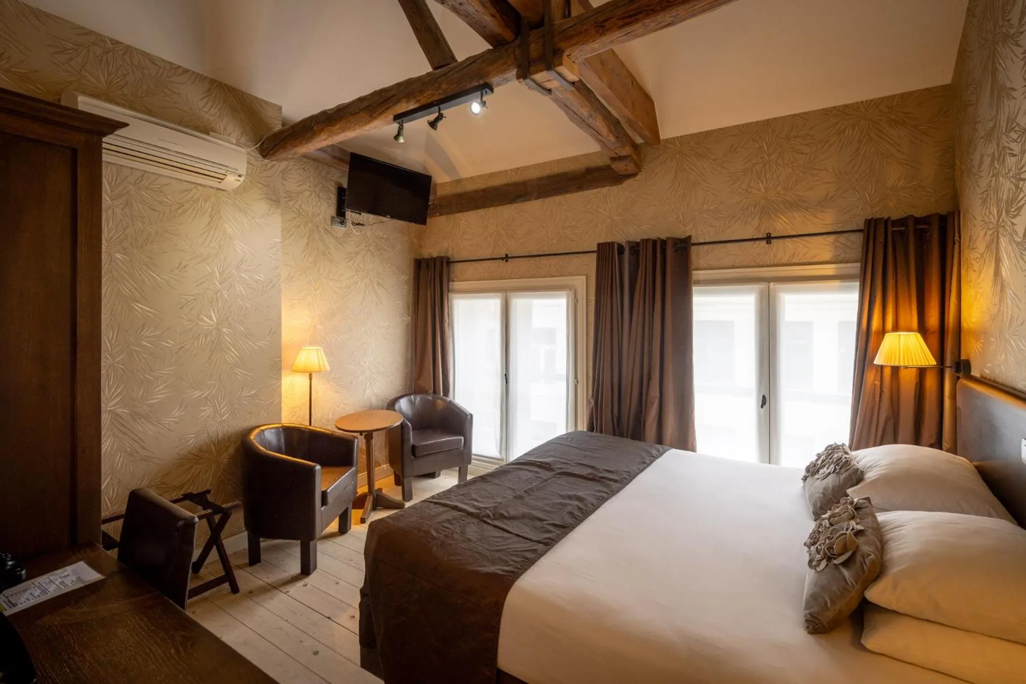 Bedroom, Bed in Hotel Jan Brito