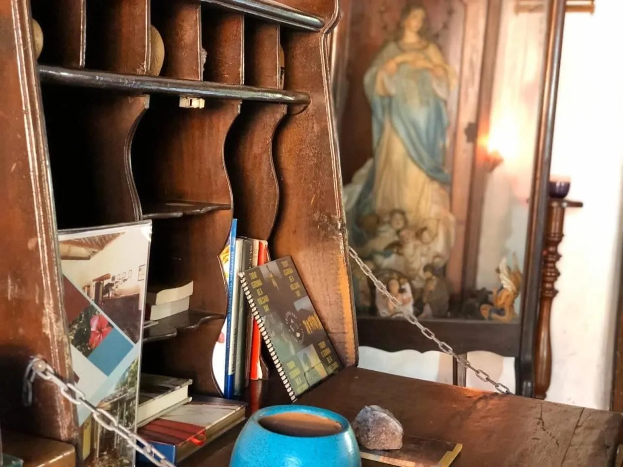 Property building in Casa de Los Berrios