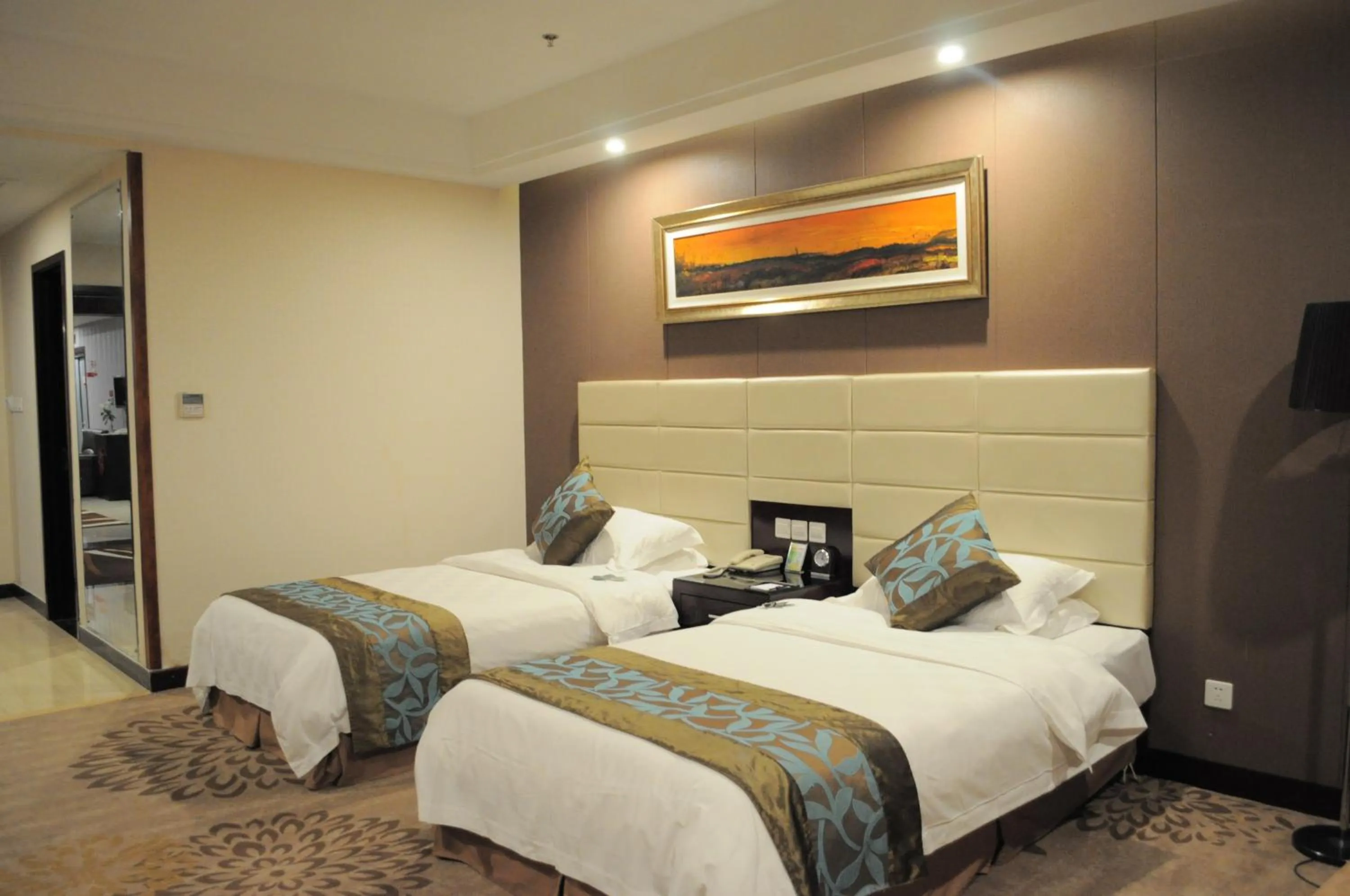 Bed in Ramada Linyi North