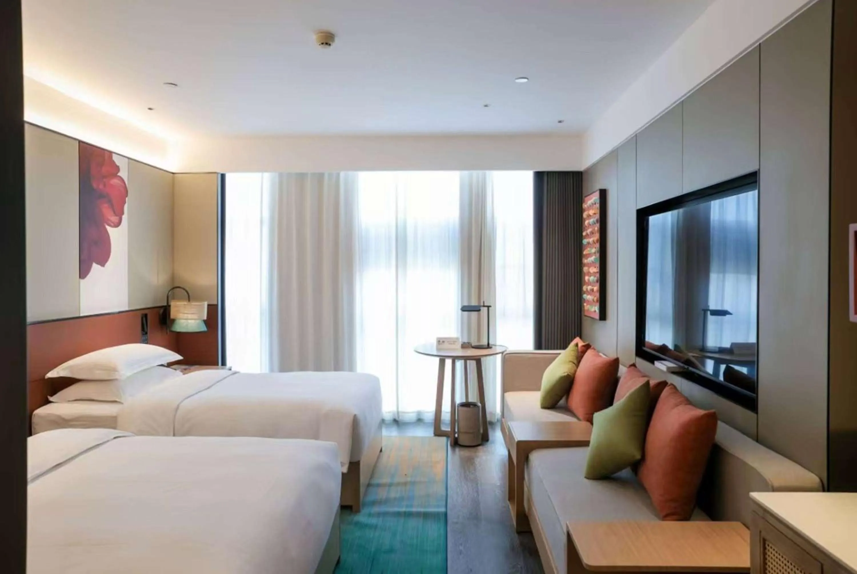 Photo of the whole room, Bed in Ramada Yiyang Taojiang