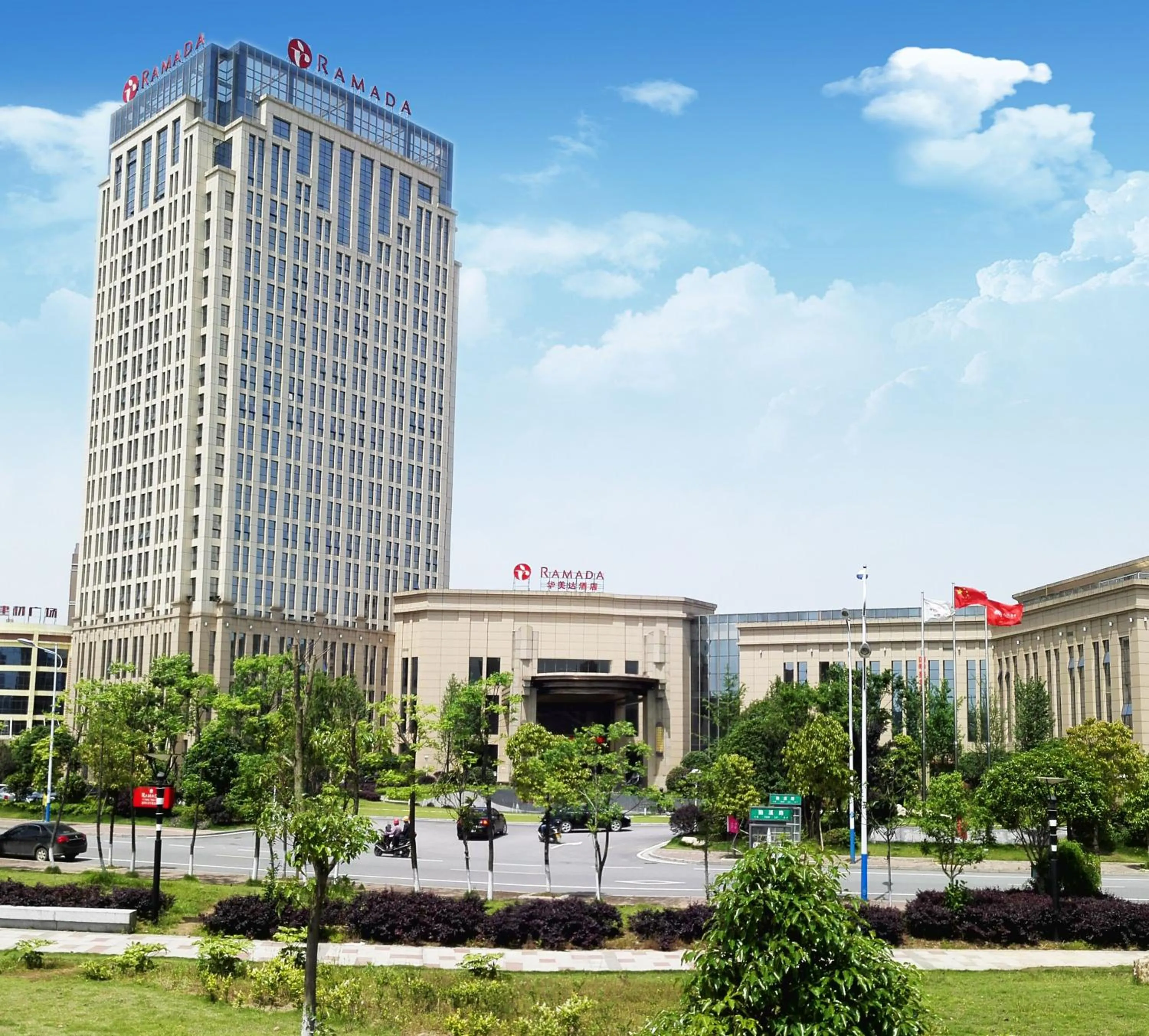 Spring in Ramada Yiyang Taojiang