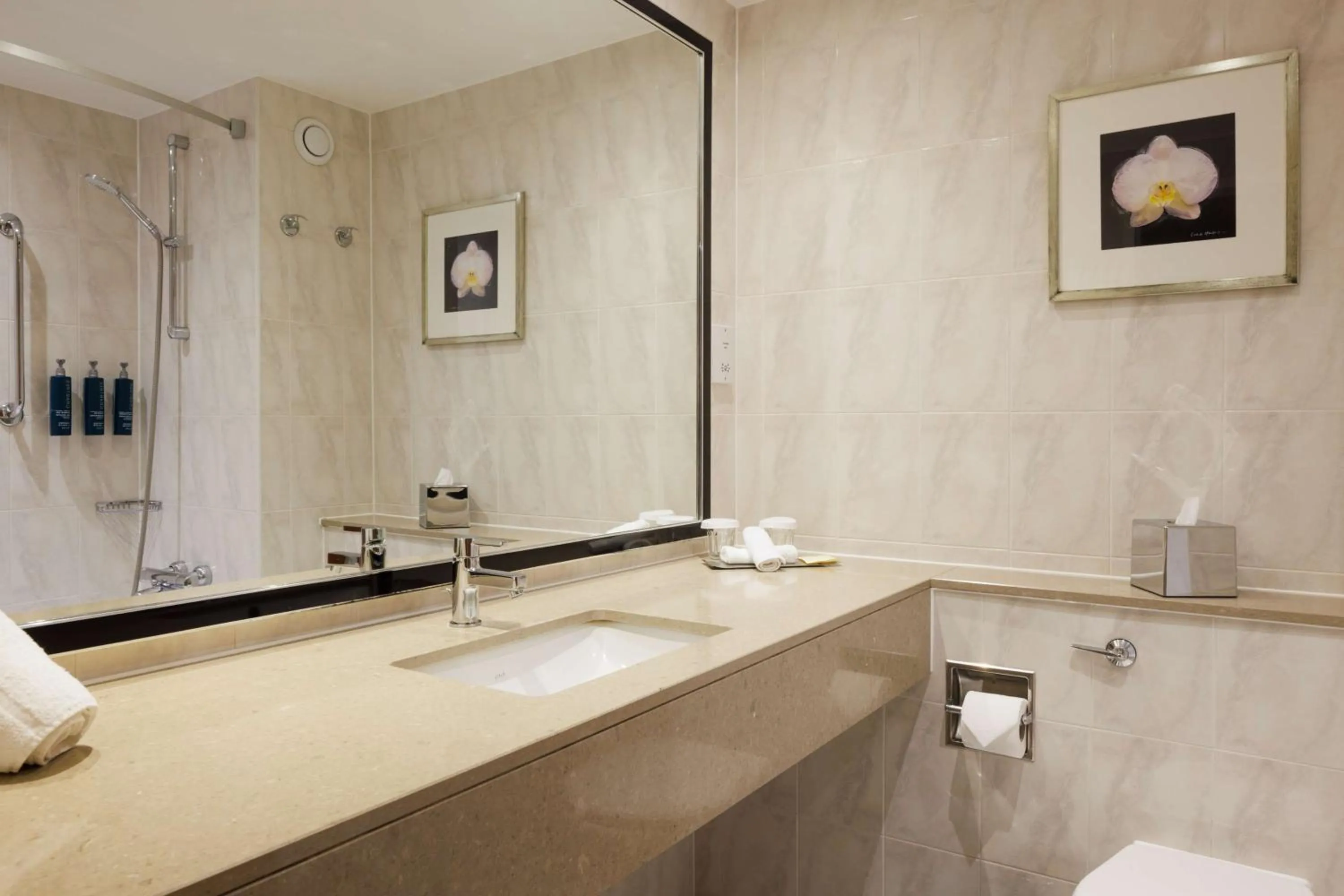 Bathroom in DoubleTree by Hilton Woking