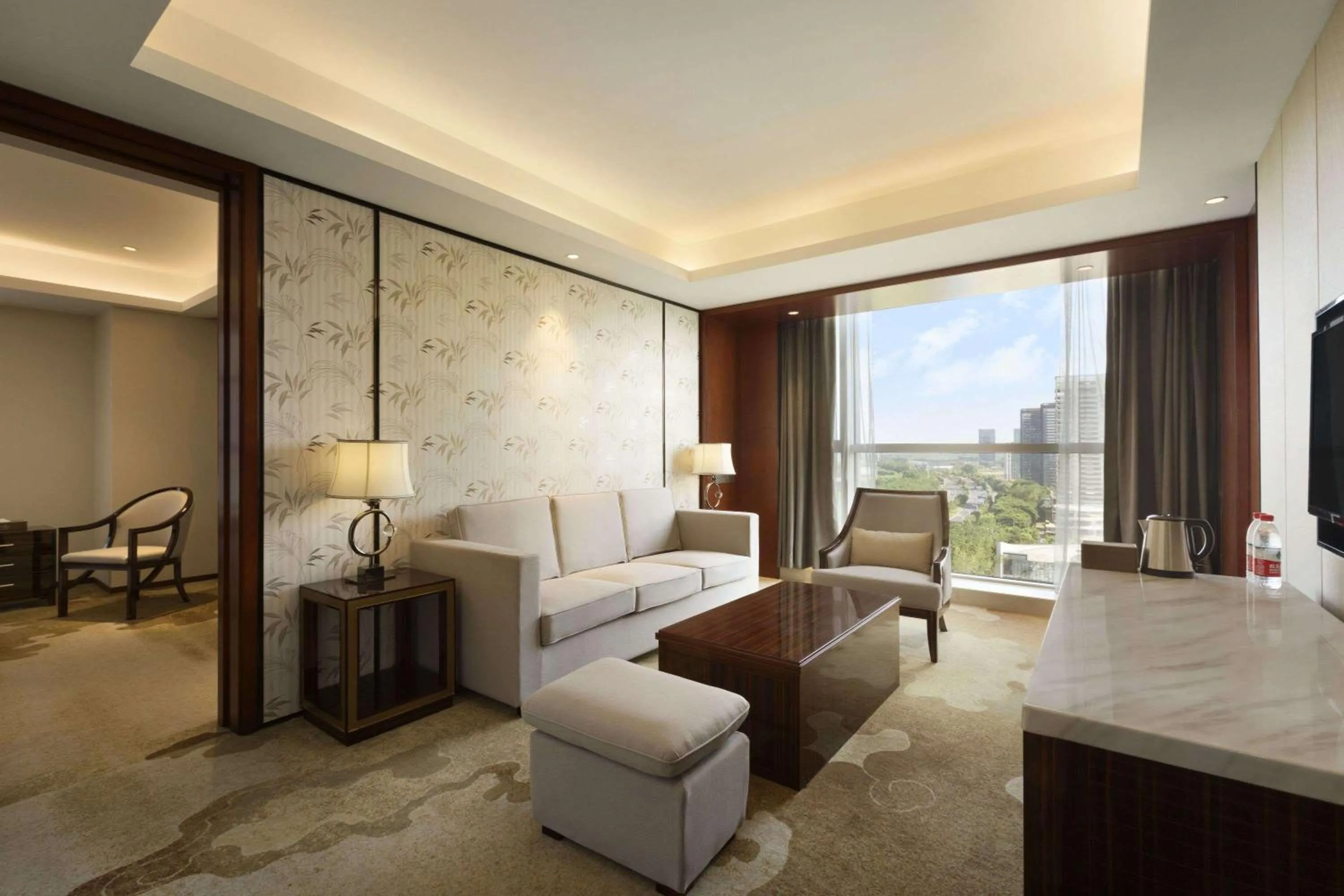 Photo of the whole room in Ramada Jiaxing