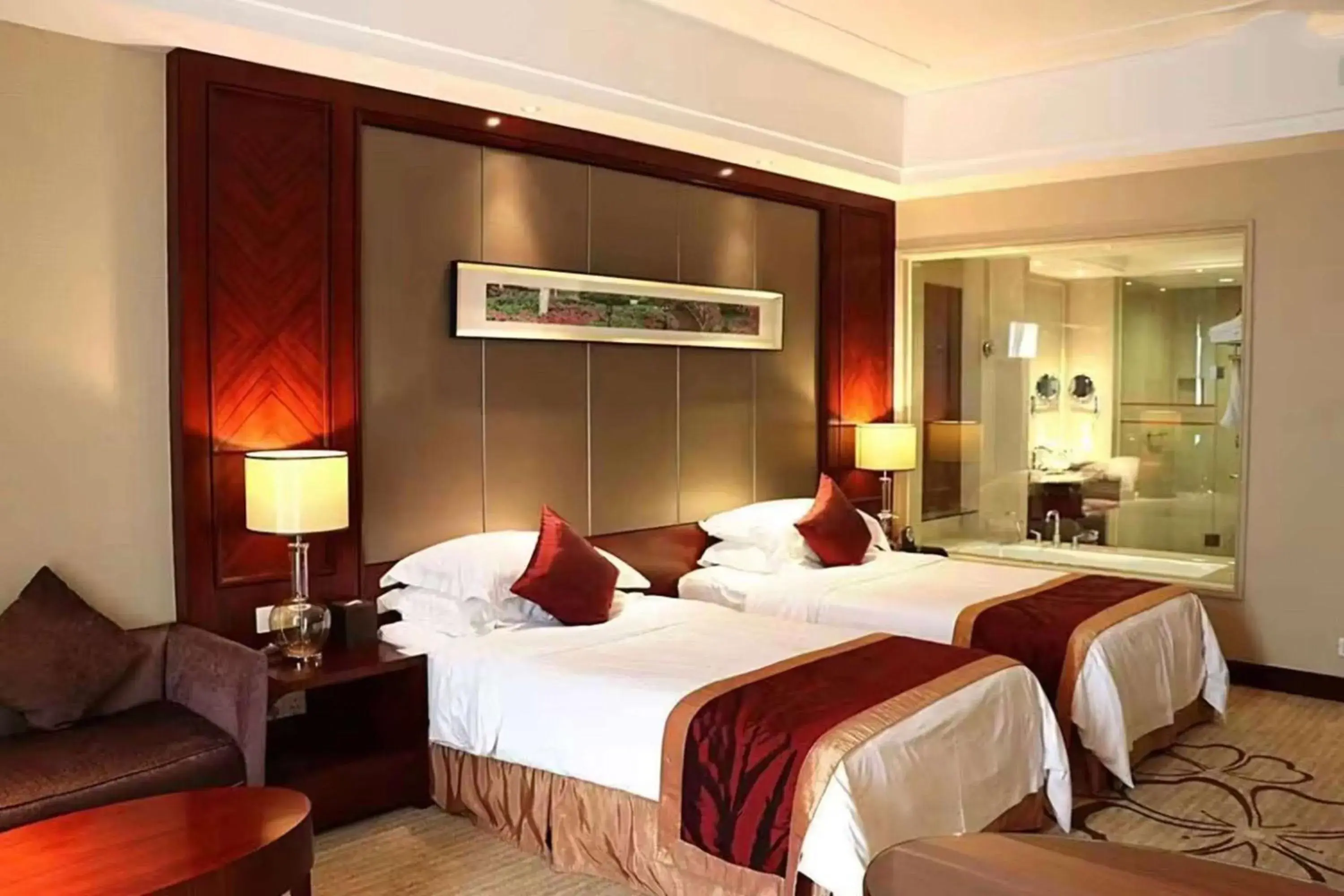 Photo of the whole room in Ramada Plaza Shaoguan City Centre Photo of the whole room in Ramada Plaza Shaoguan City Centre