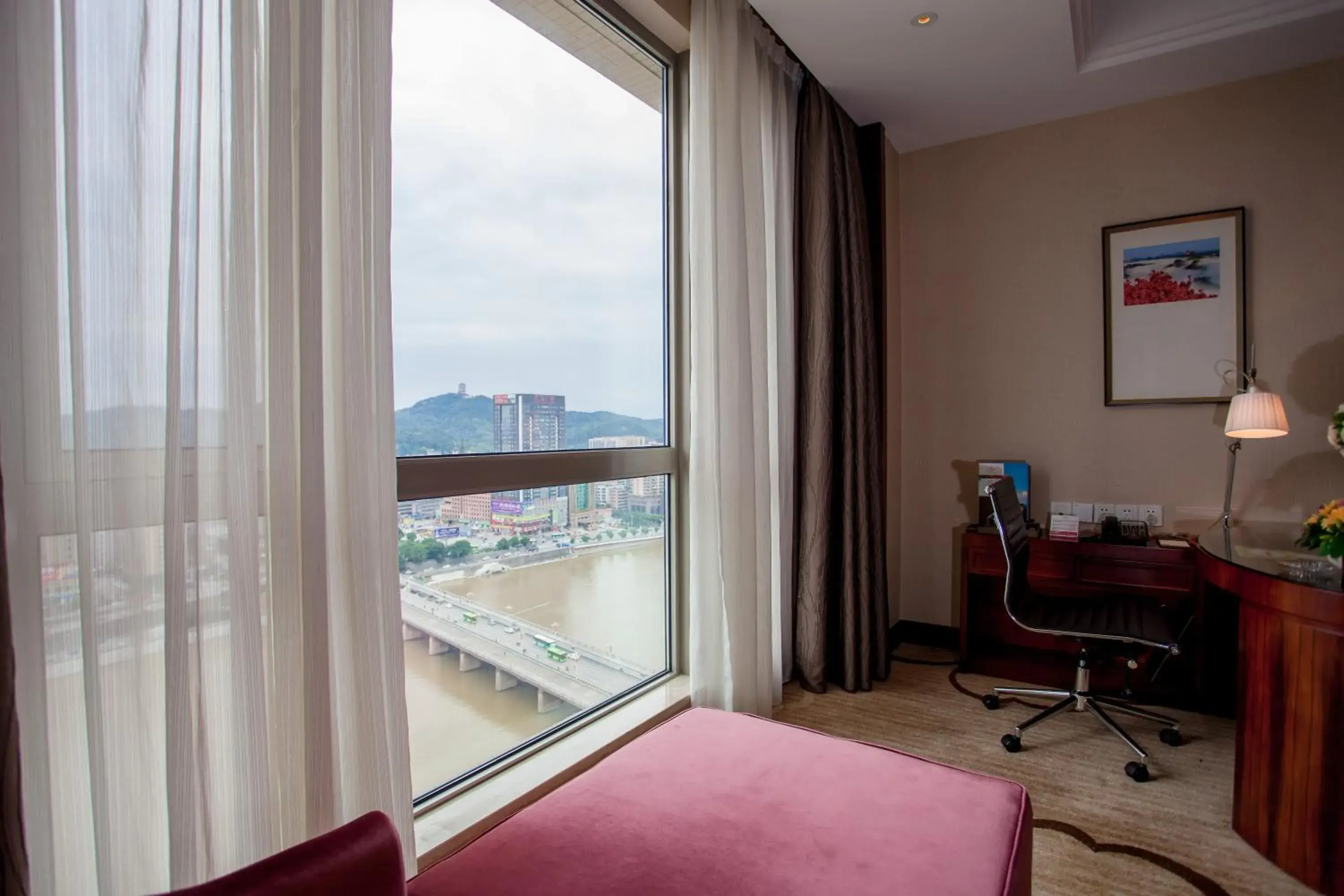 Ramada Plaza Shaoguan City Centre Ramada Plaza Shaoguan City Centre