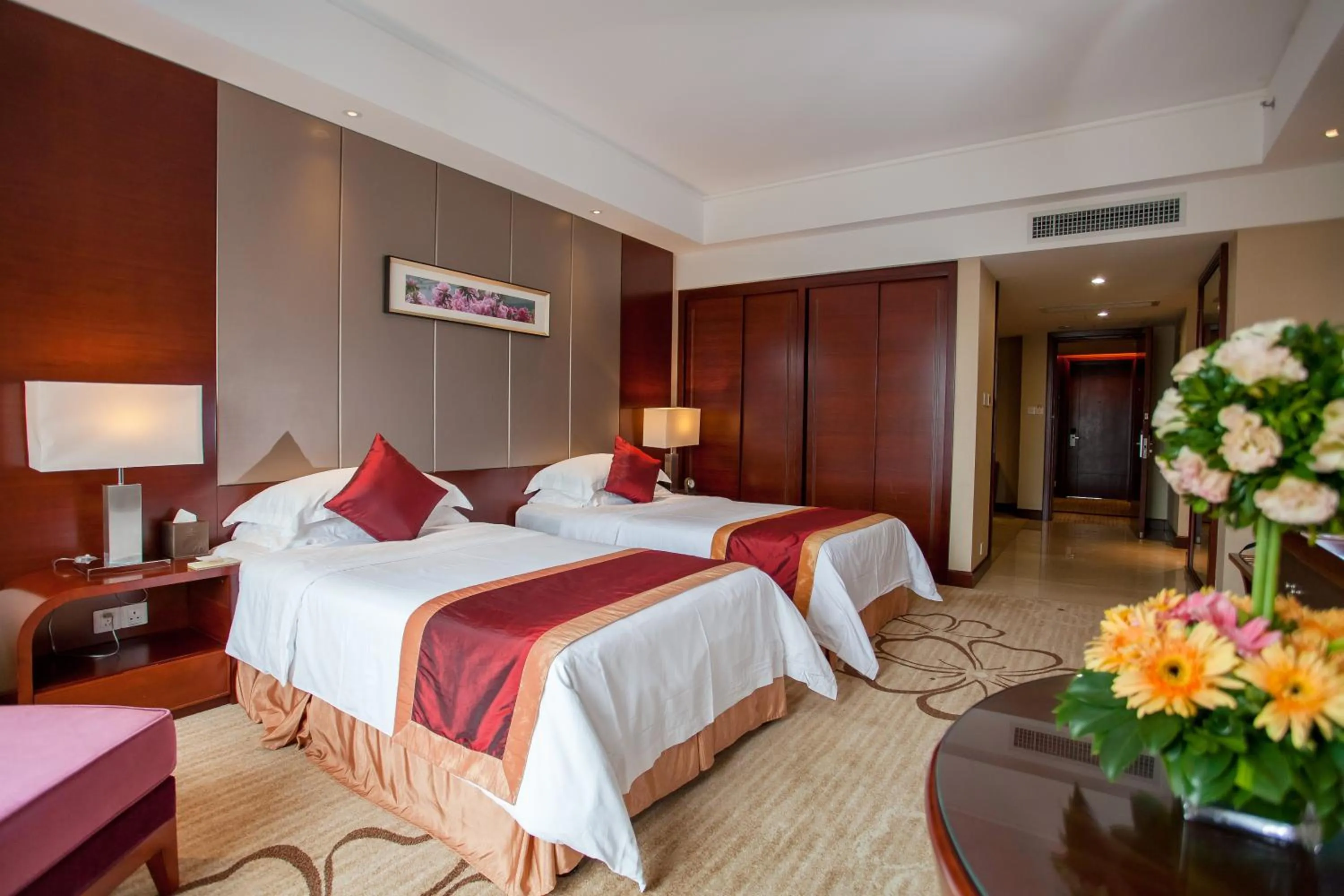 Ramada Plaza Shaoguan City Centre