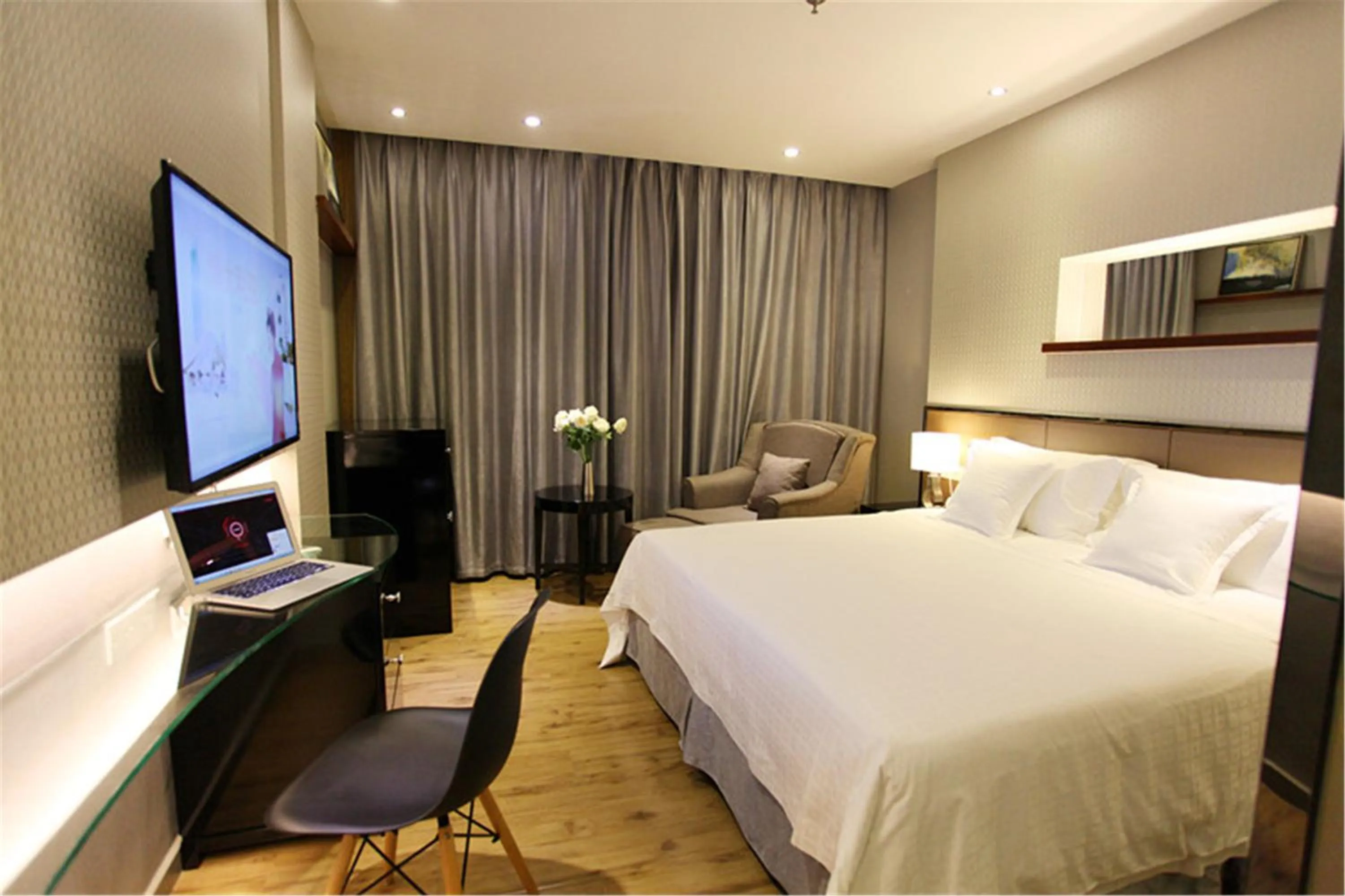 Ramada Meizhou