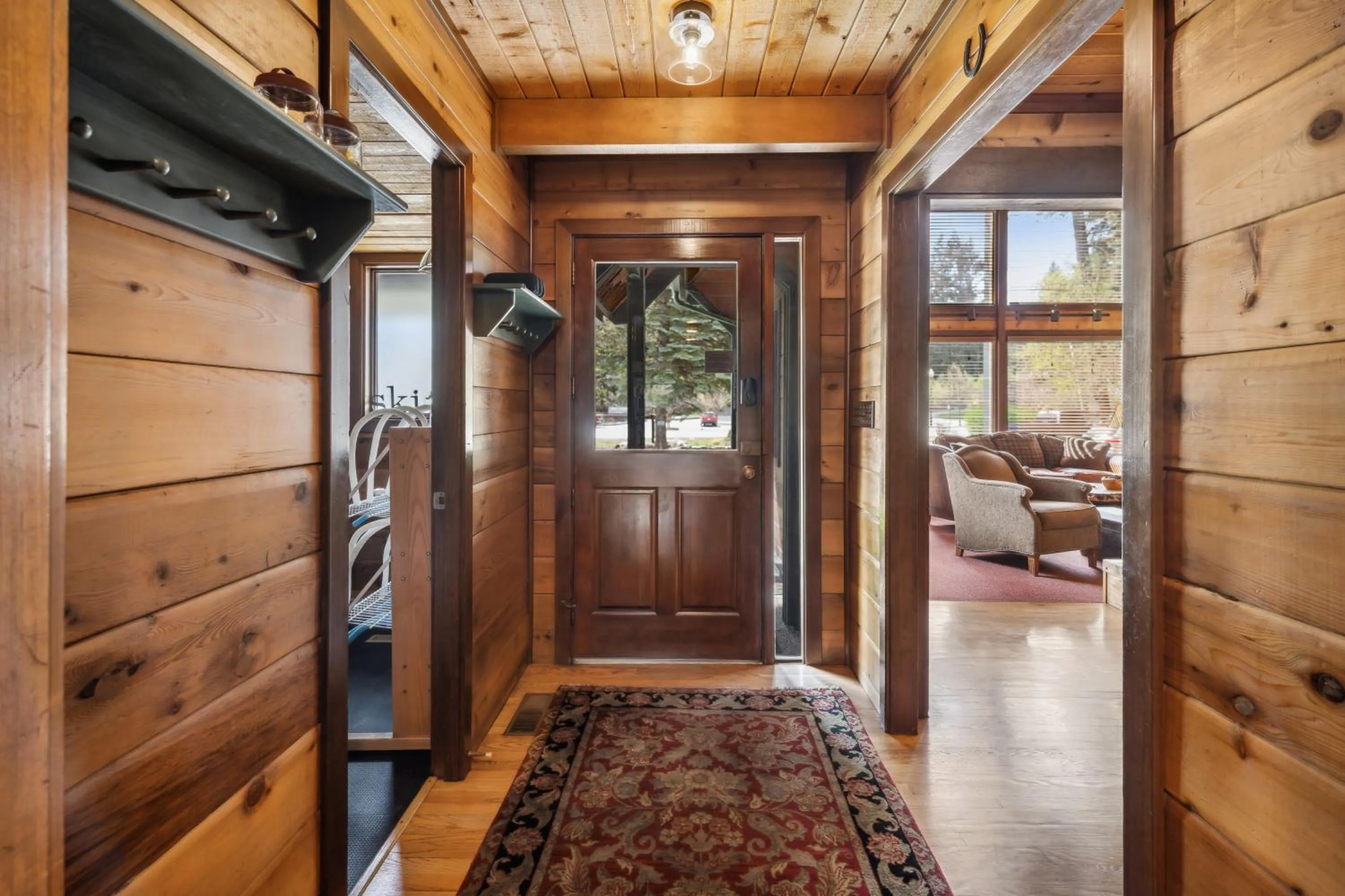 Lobby or reception in Good Medicine Lodge