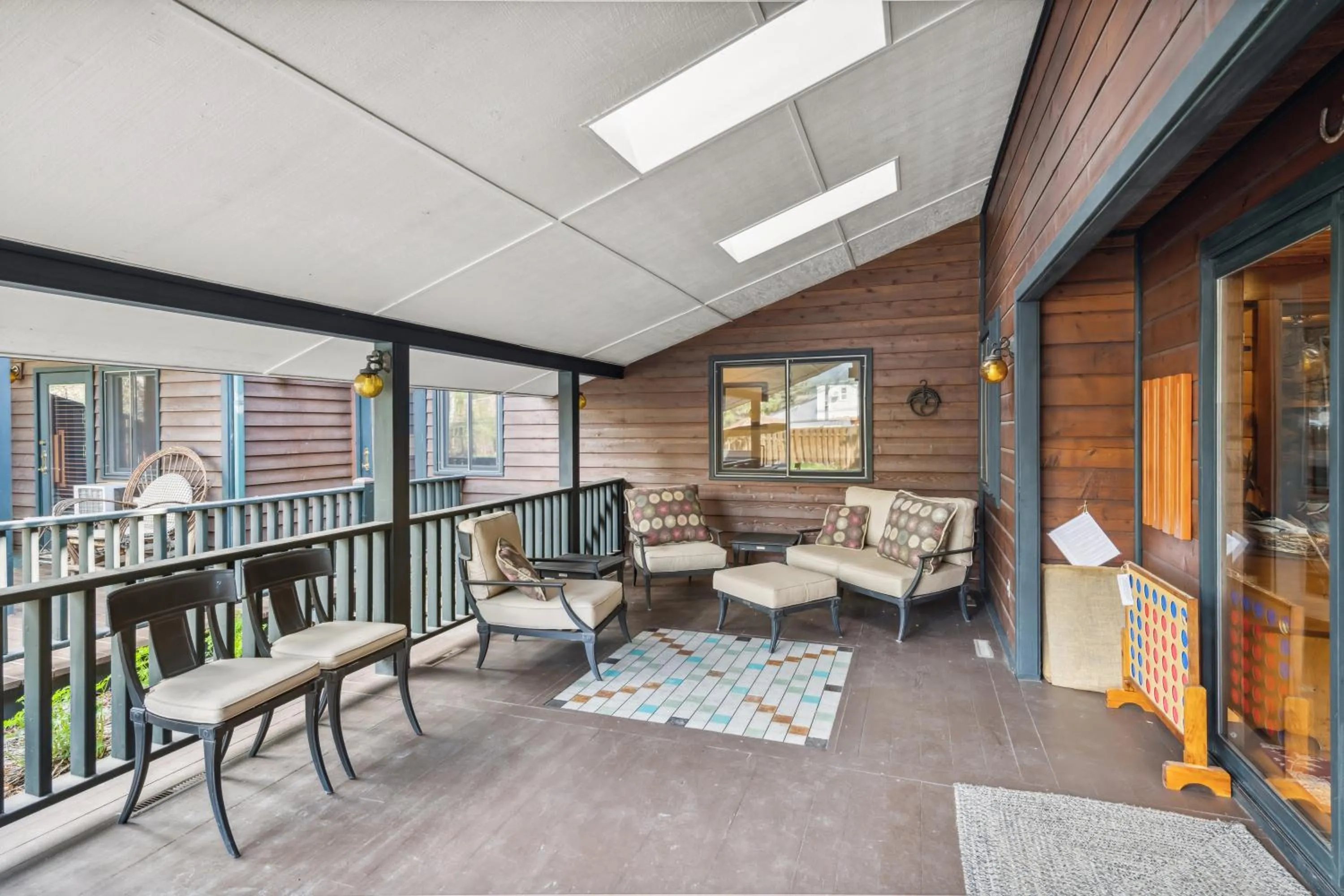 Balcony/Terrace in Good Medicine Lodge
