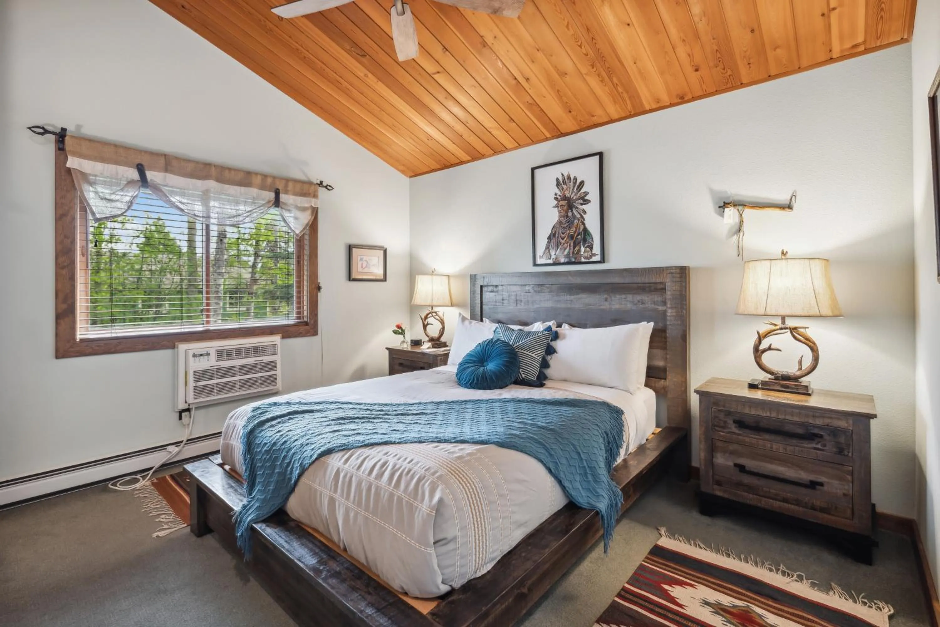 Bed in Good Medicine Lodge