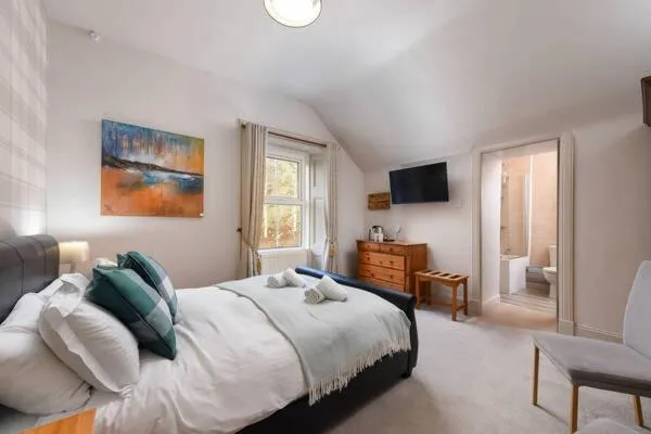 Bed in Strathardle Lodge