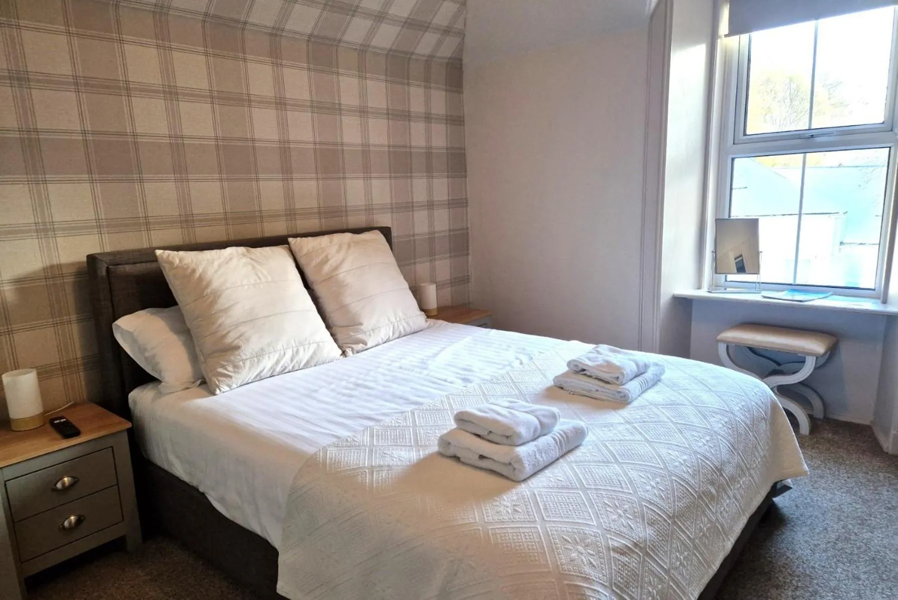 Bed in Strathardle Lodge