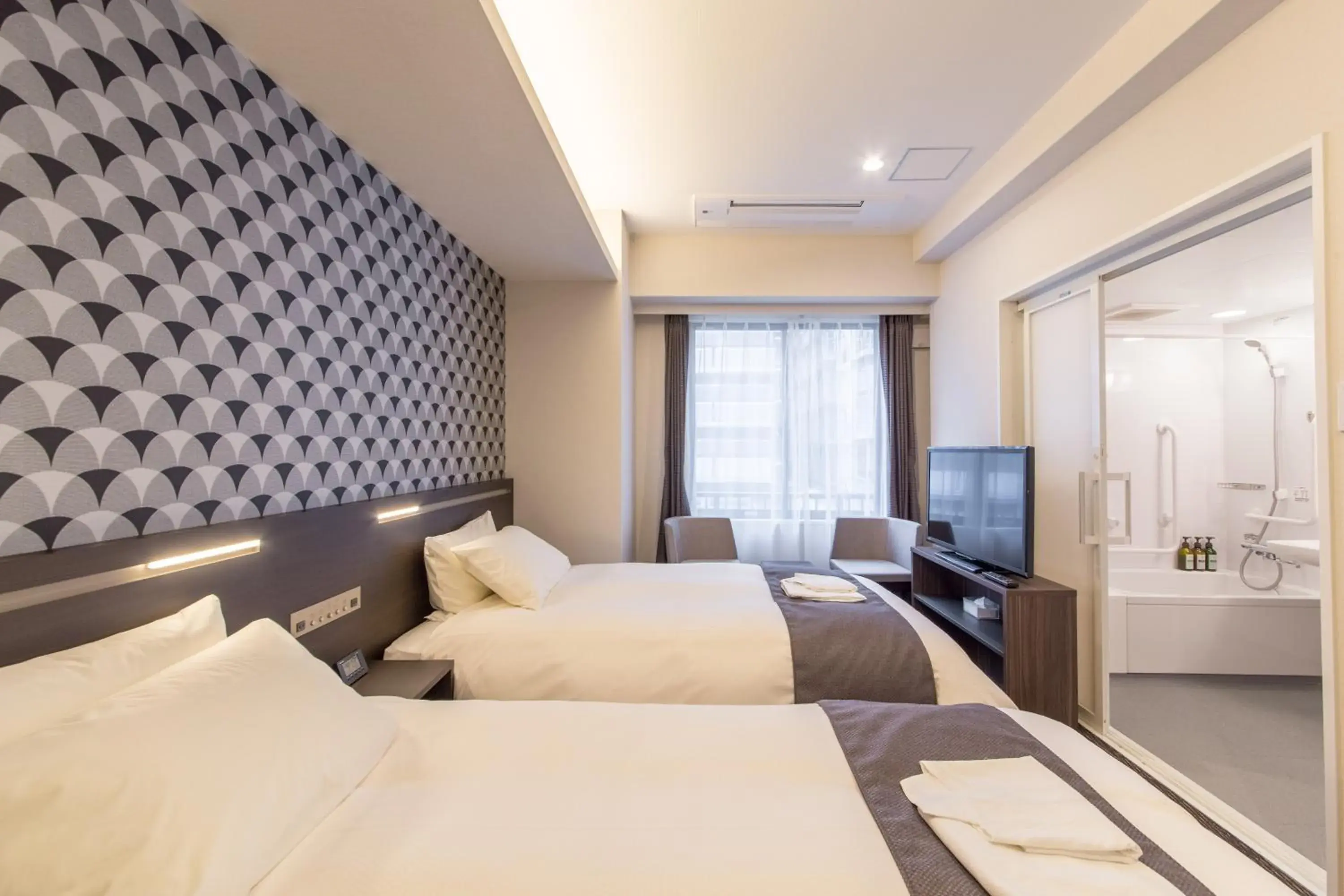 Twin Accessible Room Non-Smoking - single occupancy in Hotel M's Plus Shijo Omiya Twin Accessible Room Non-Smoking - single occupancy in Hotel M's Plus Shijo Omiya