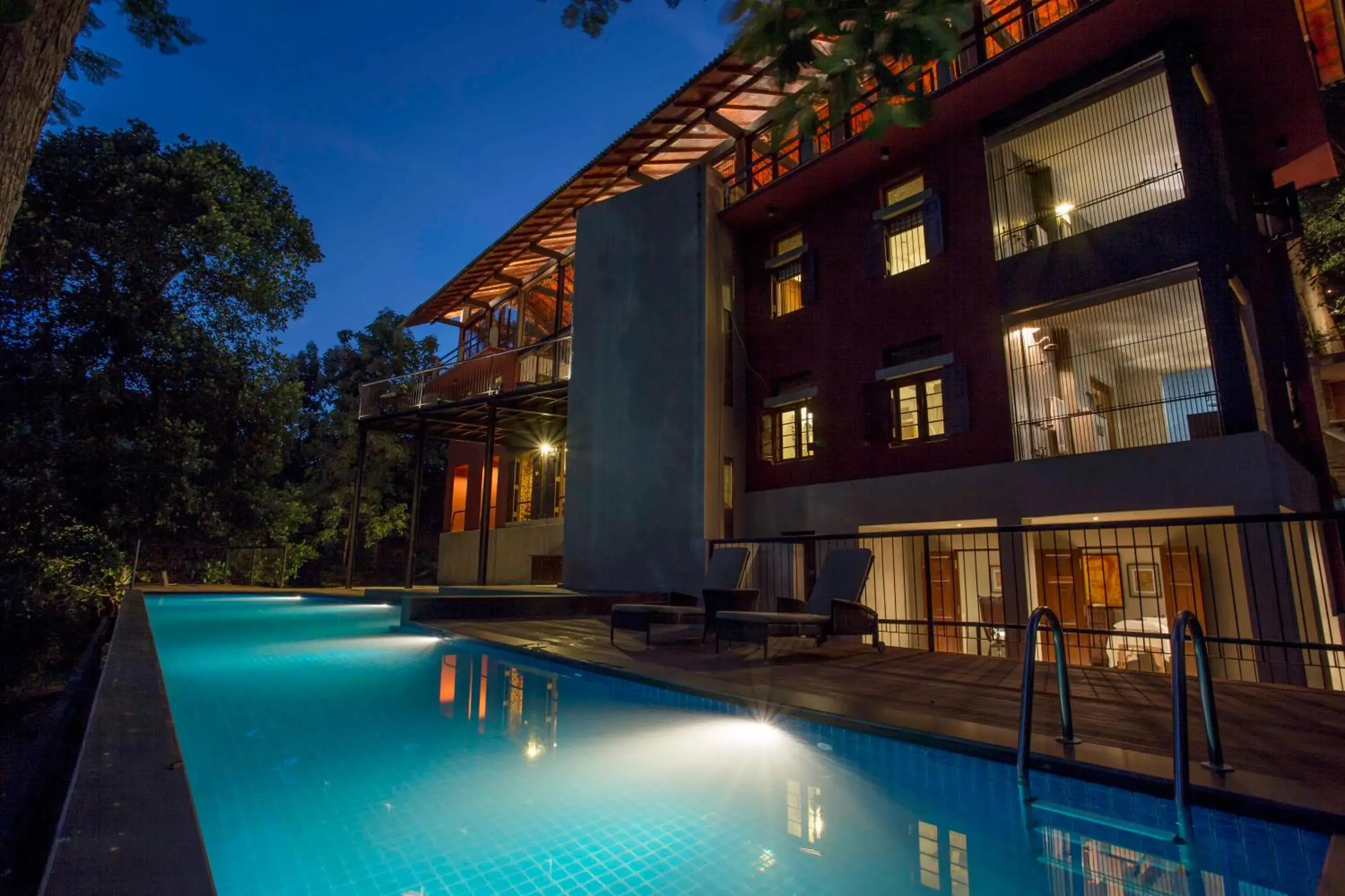 Property building in The Hermitage by Edwards Collection Property building in The Hermitage by Edwards Collection