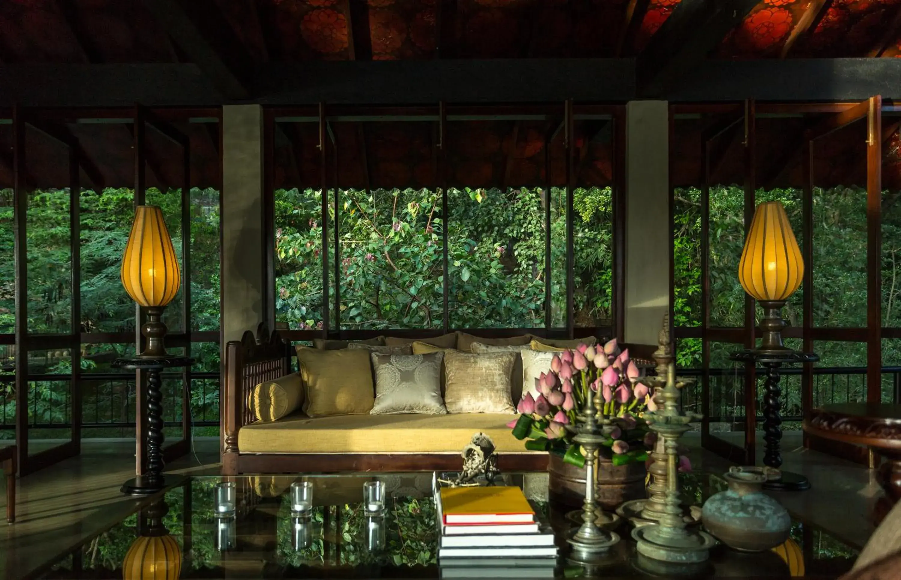 Lounge or bar in The Hermitage by Edwards Collection Lounge or bar in The Hermitage by Edwards Collection