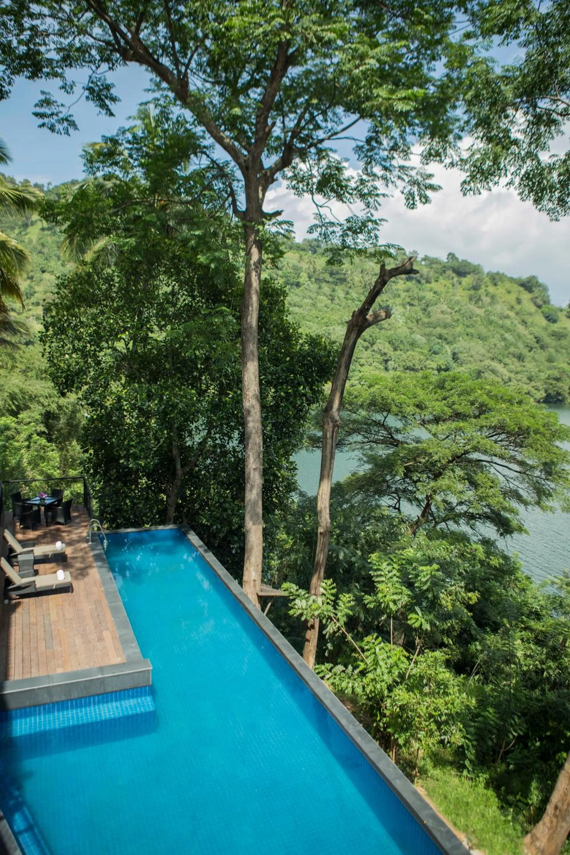Swimming pool in The Hermitage by Edwards Collection - Kandy