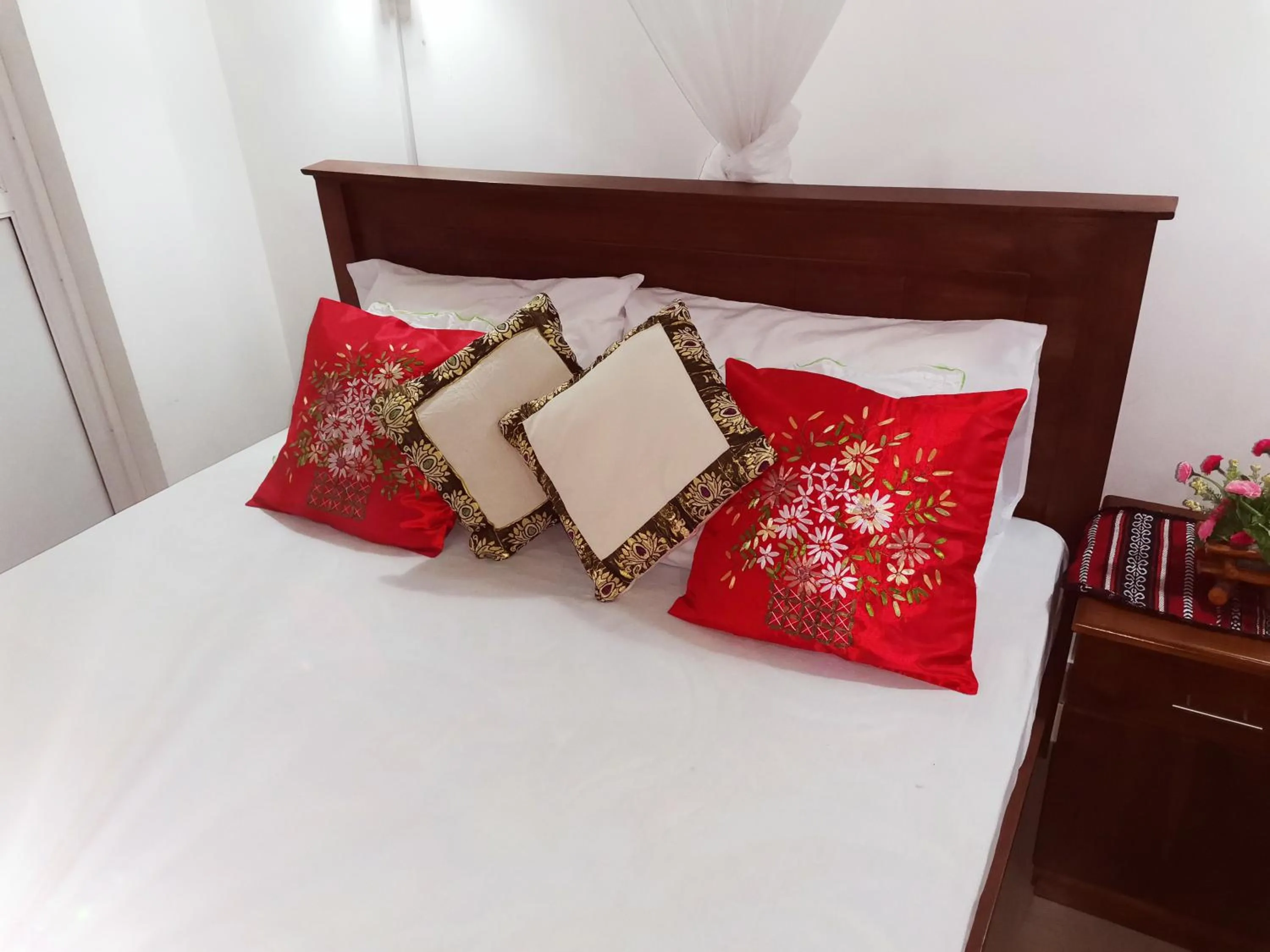 Bed in Southern Comforts - Galle Fort