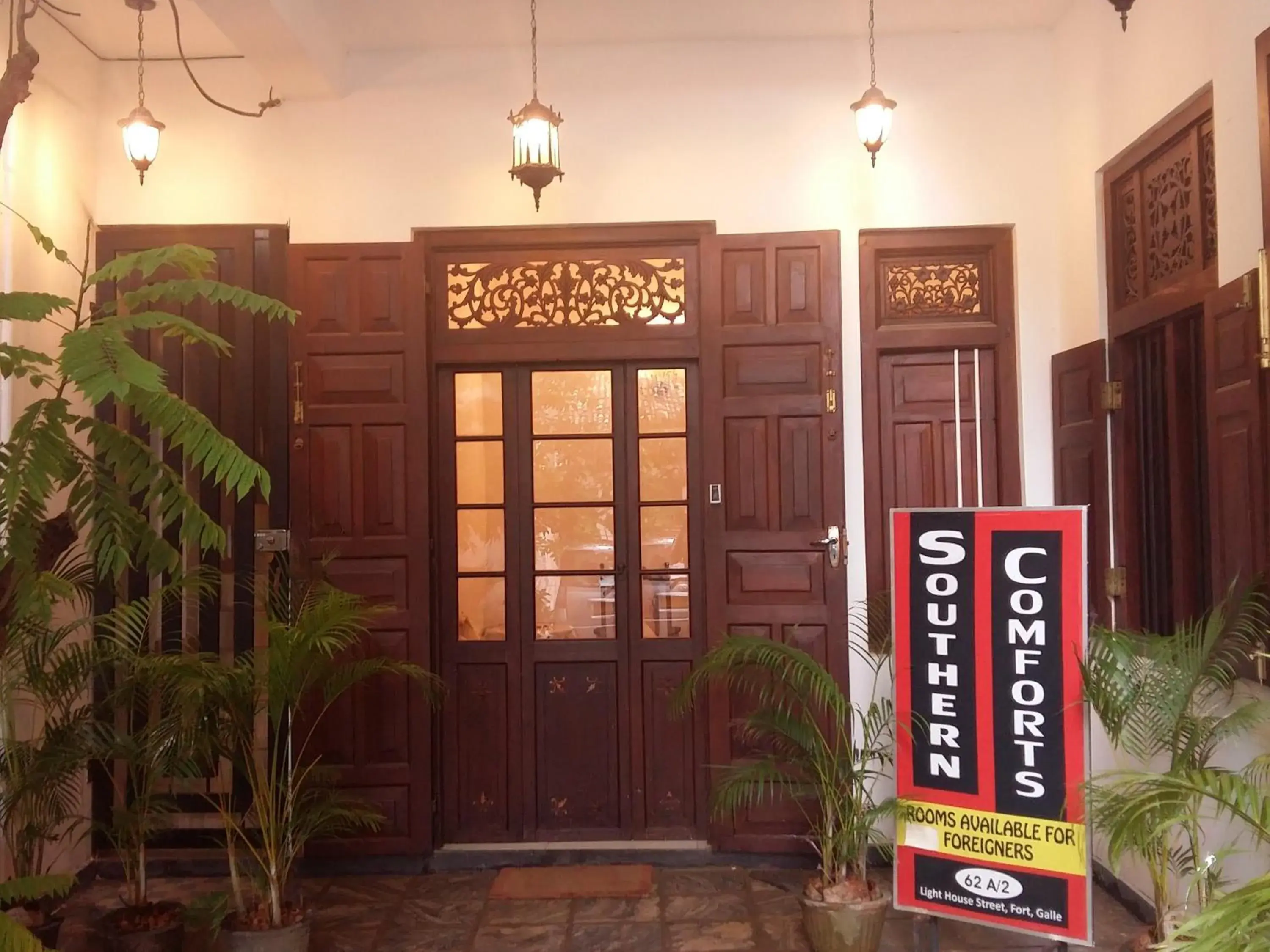 Facade/entrance in Southern Comforts - Galle Fort Facade/entrance in Southern Comforts - Galle Fort