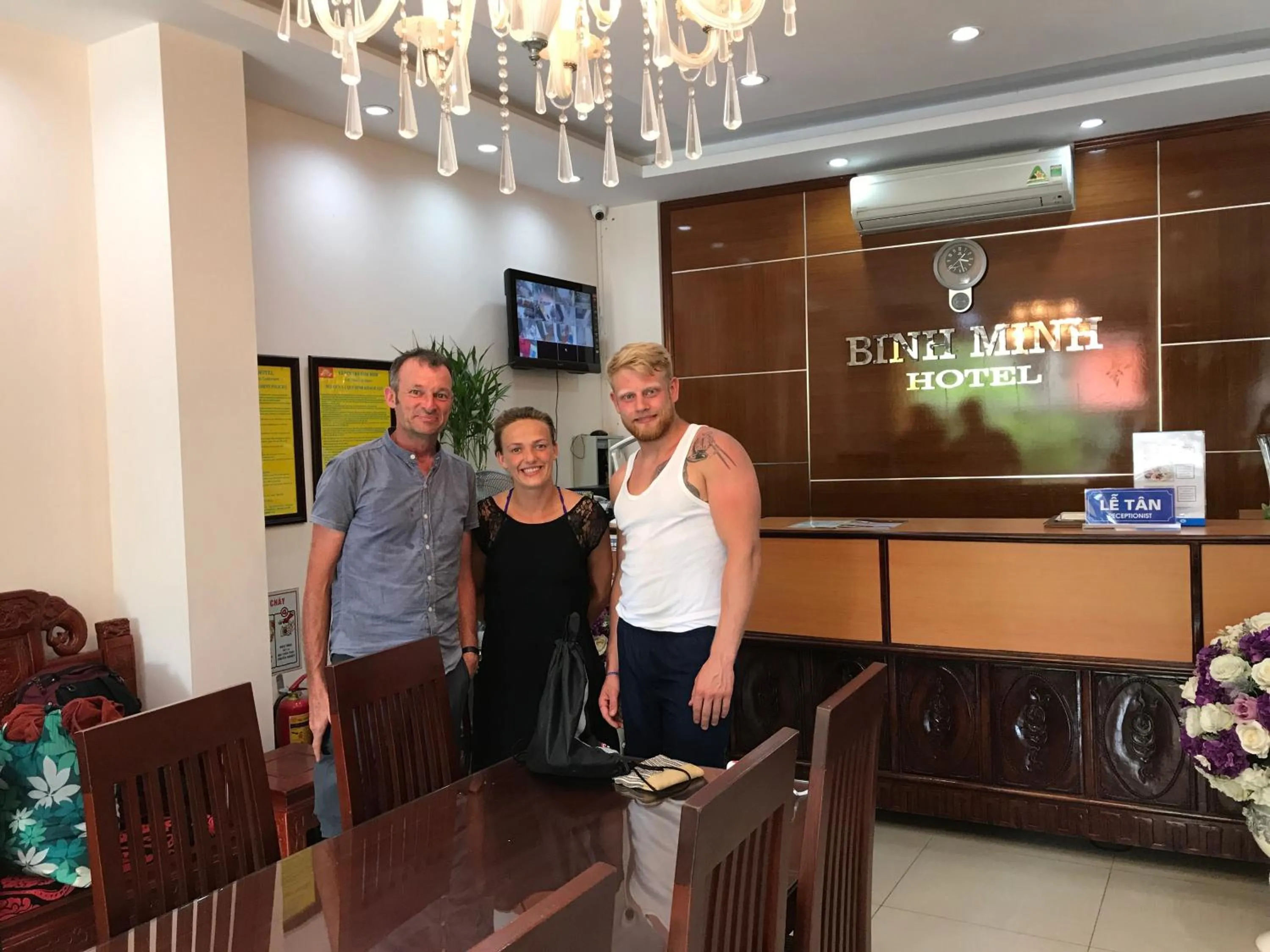 group of guests in Binh Minh Hotel