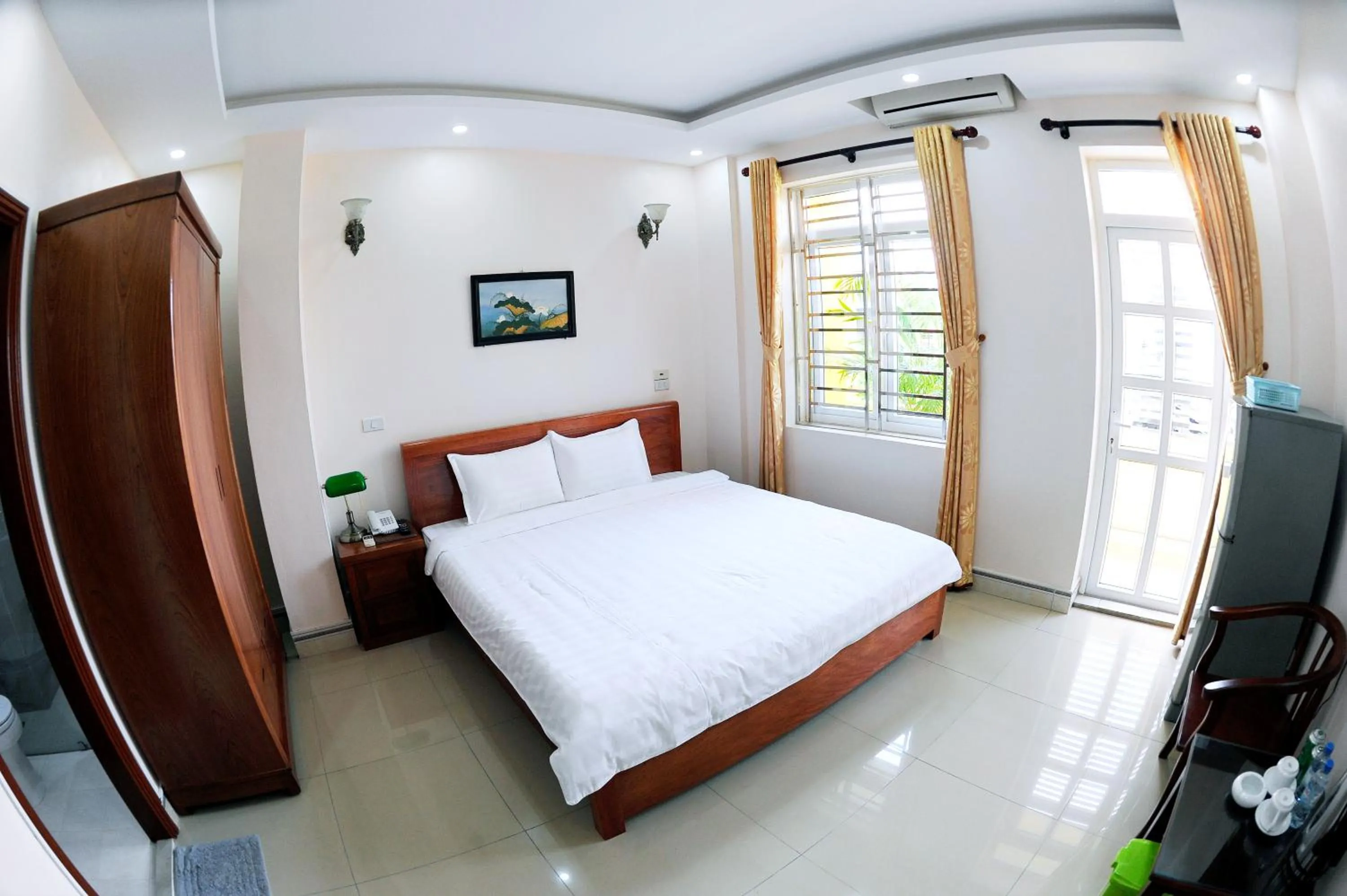 Bed in Binh Minh Hotel