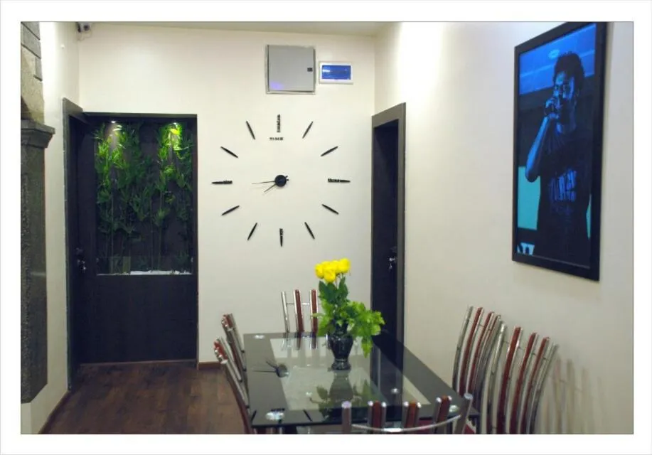 Dining area in Matoshri Homestay Airport Road