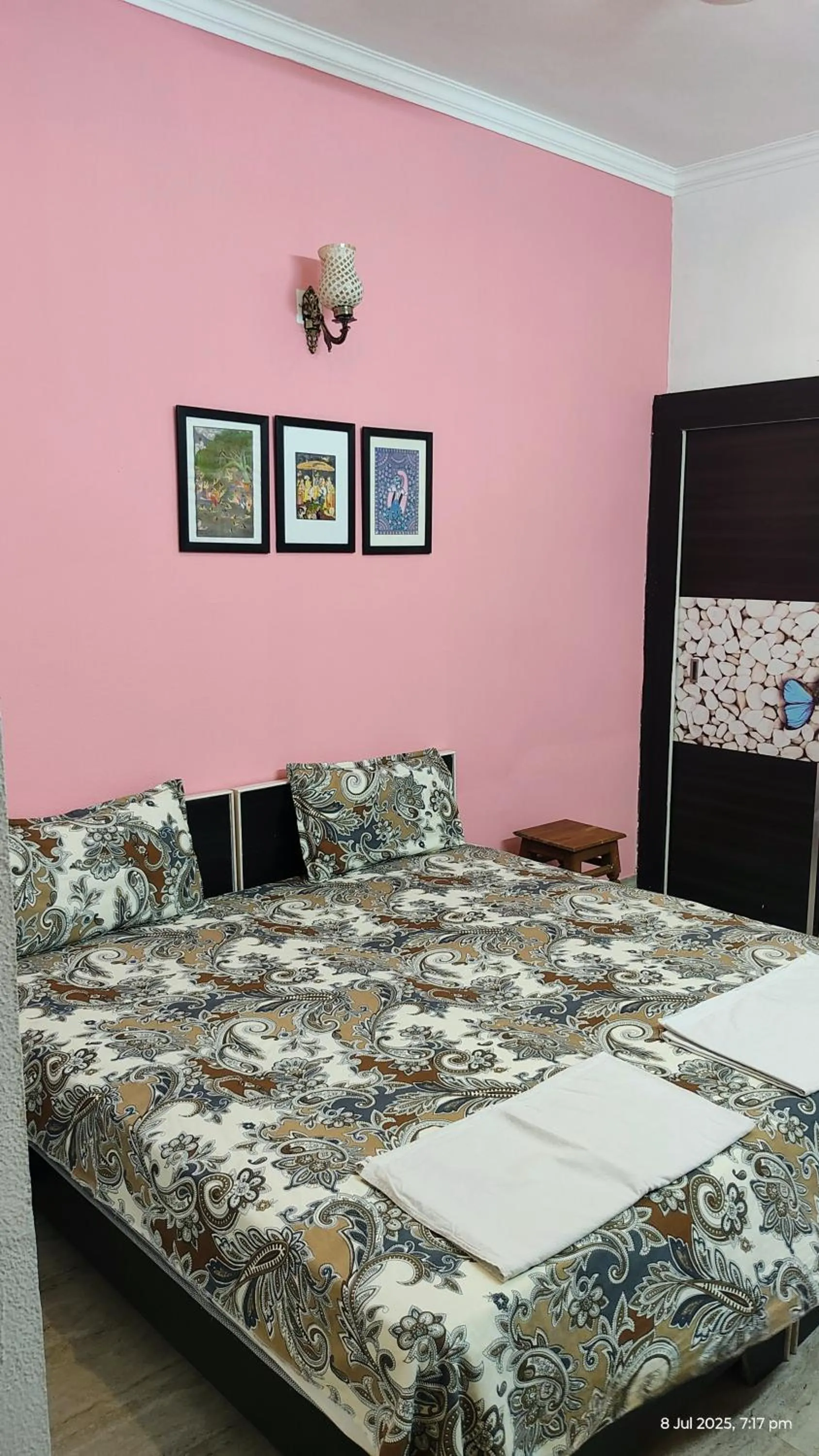 Tuk Tuk Homestay