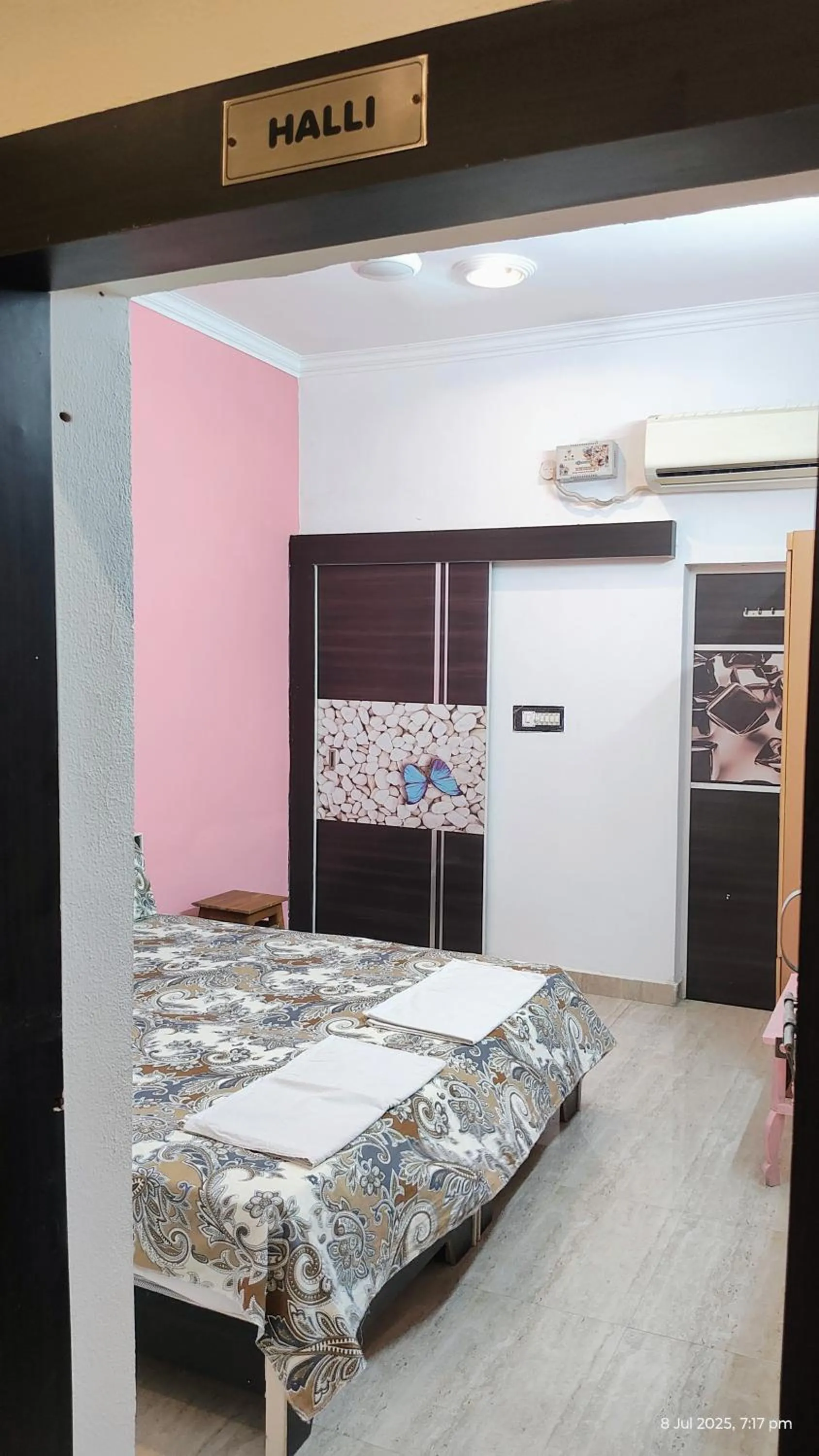 Tuk Tuk Homestay