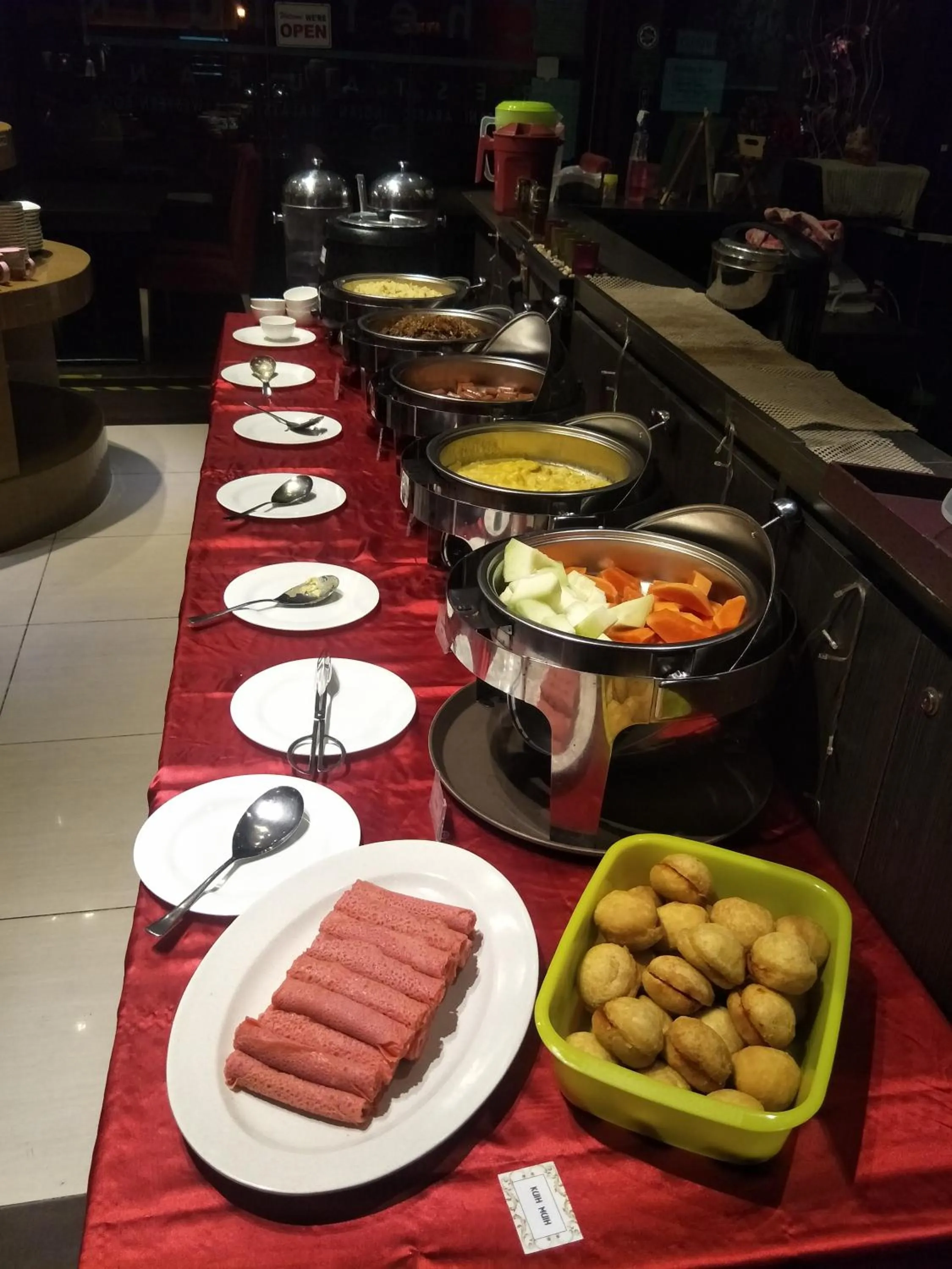 Breakfast in Hotel & Apartment Ambassador 3