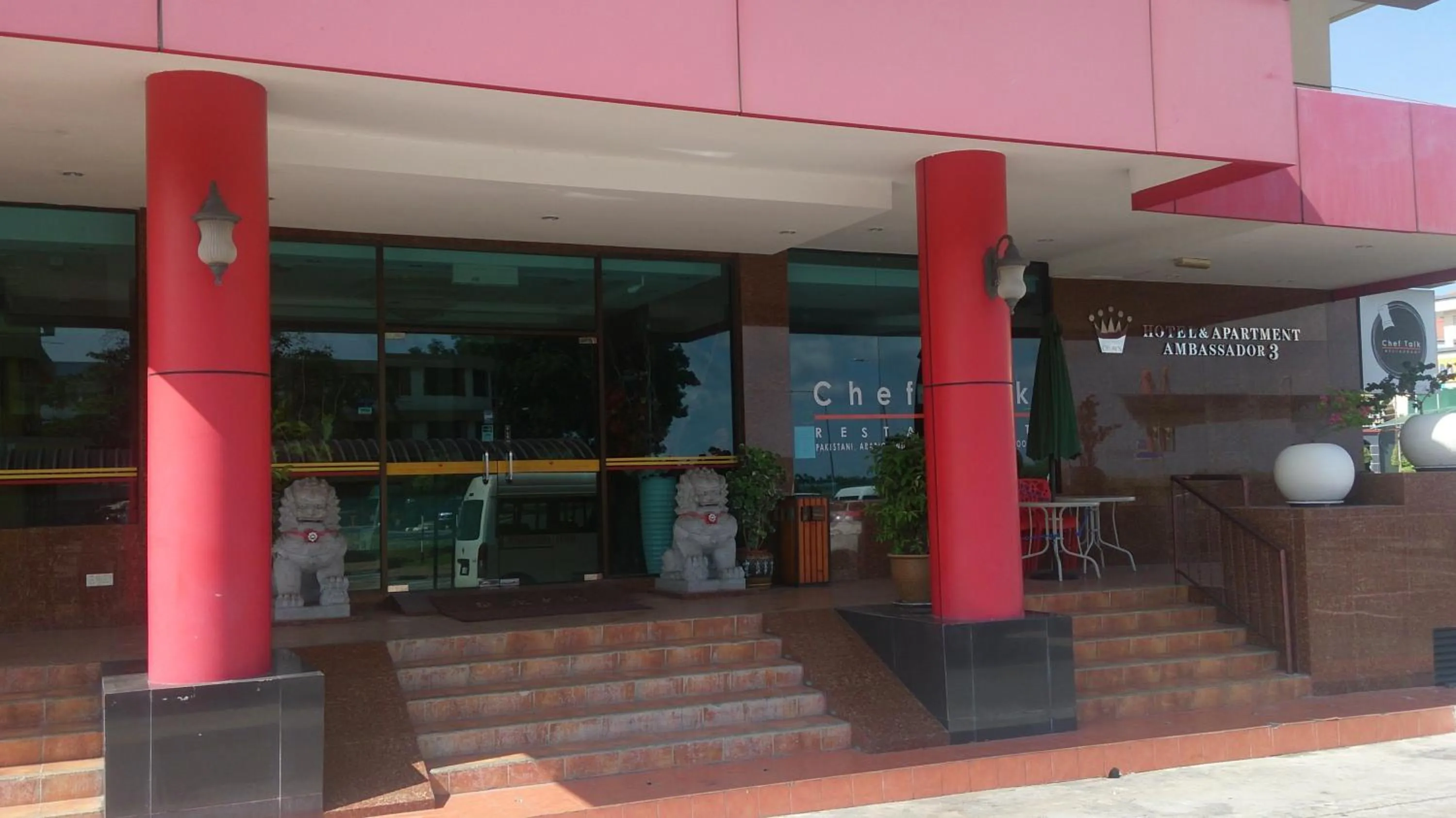 Facade/entrance in Hotel & Apartment Ambassador 3