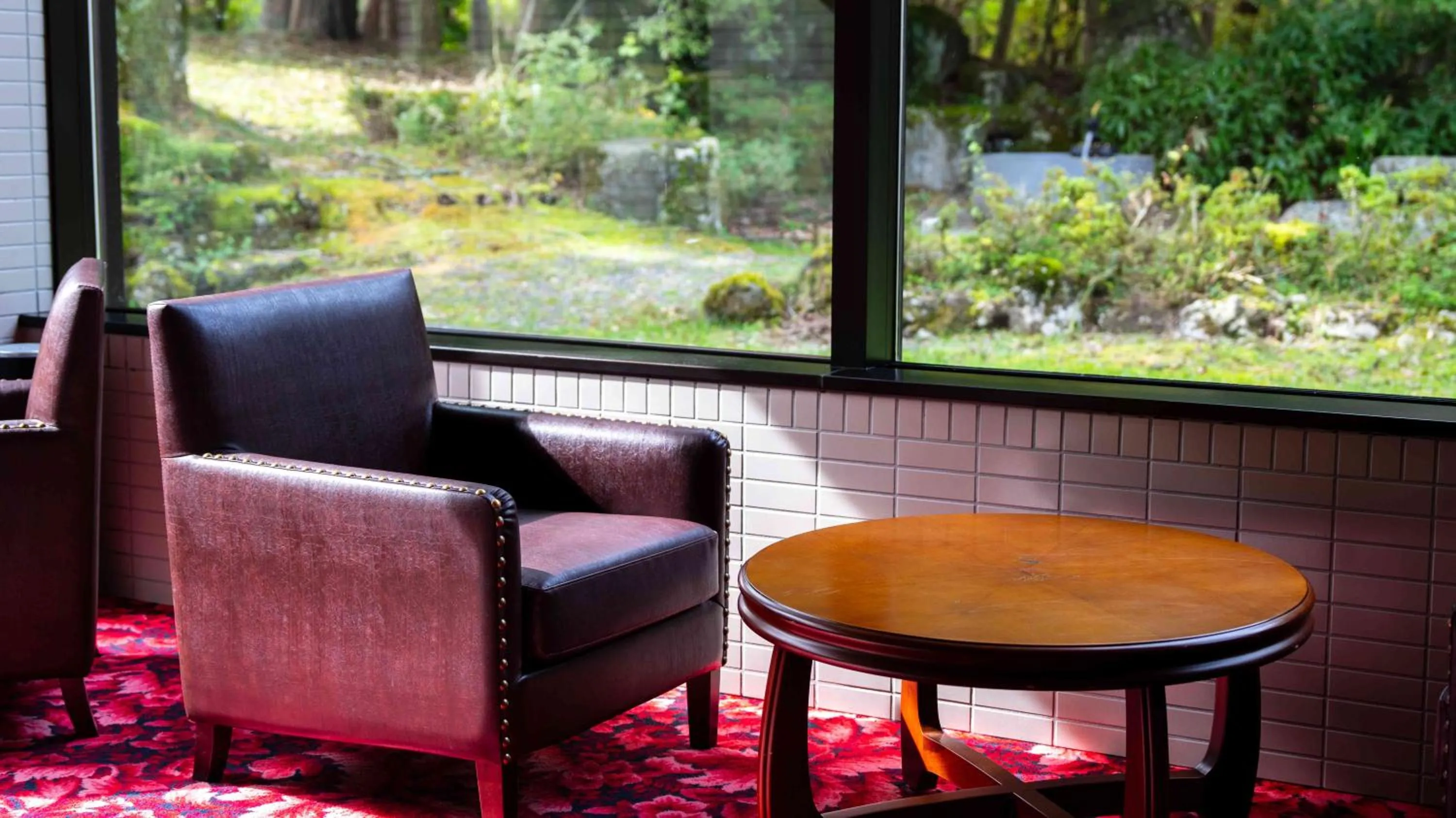 Spring in Motosu Phoenix Hotel