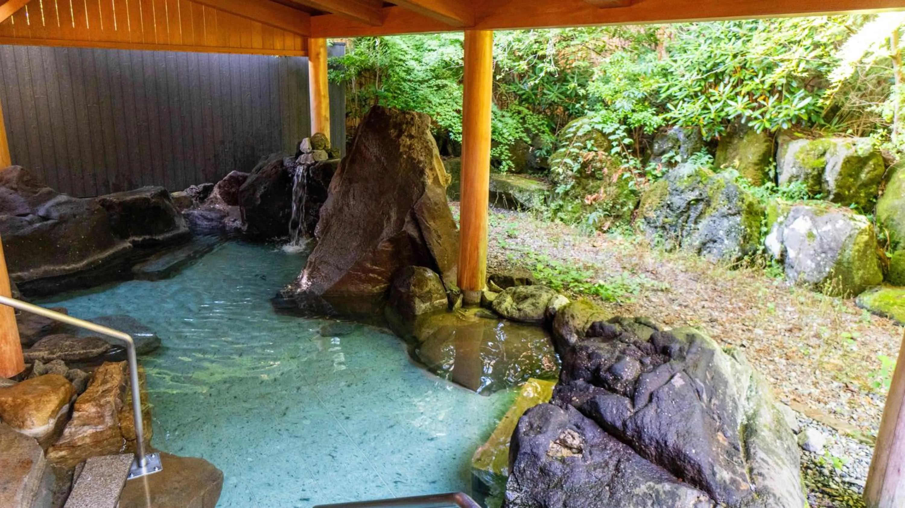 Hot Spring Bath in Motosu Phoenix Hotel