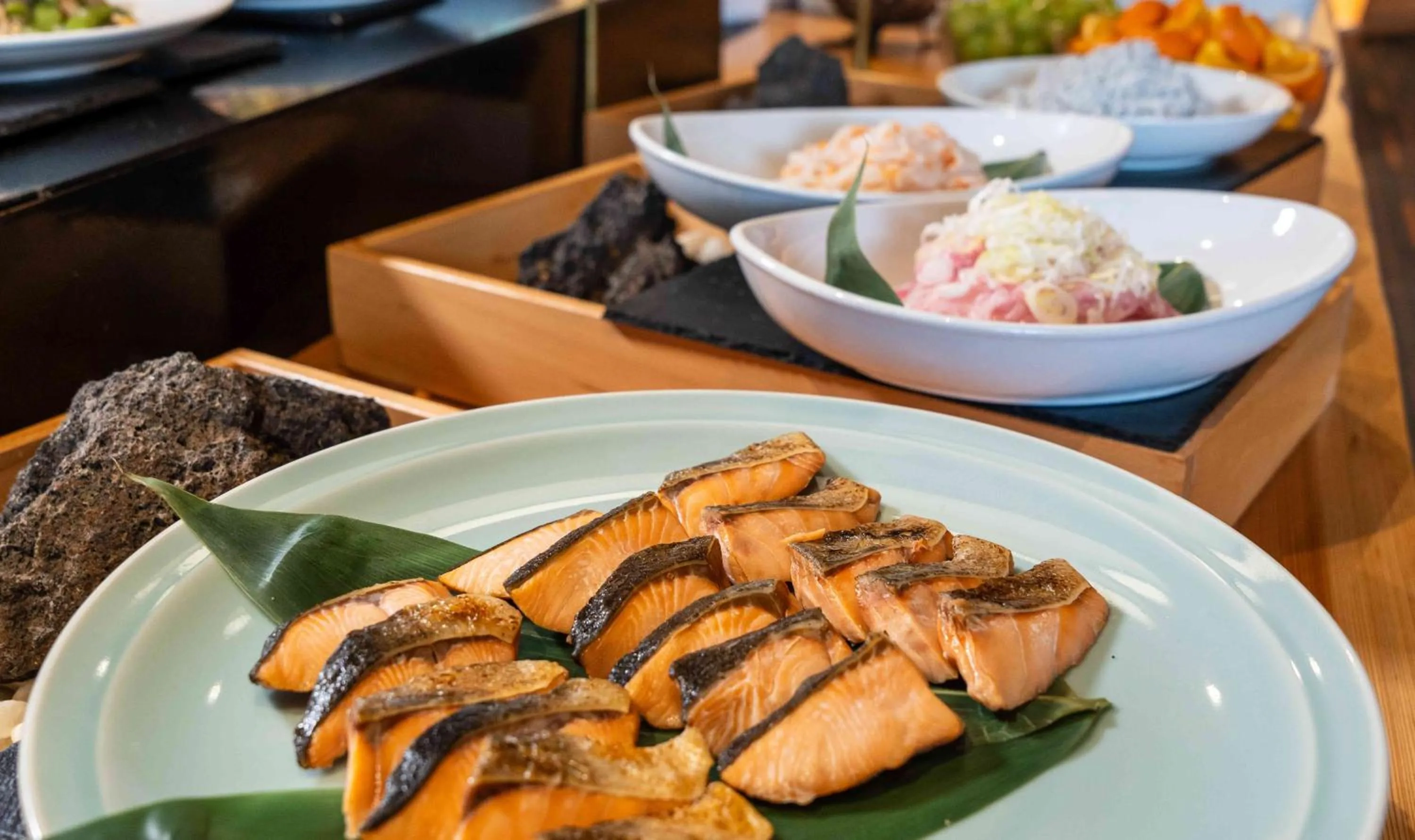 Food and drinks in Motosu Phoenix Hotel