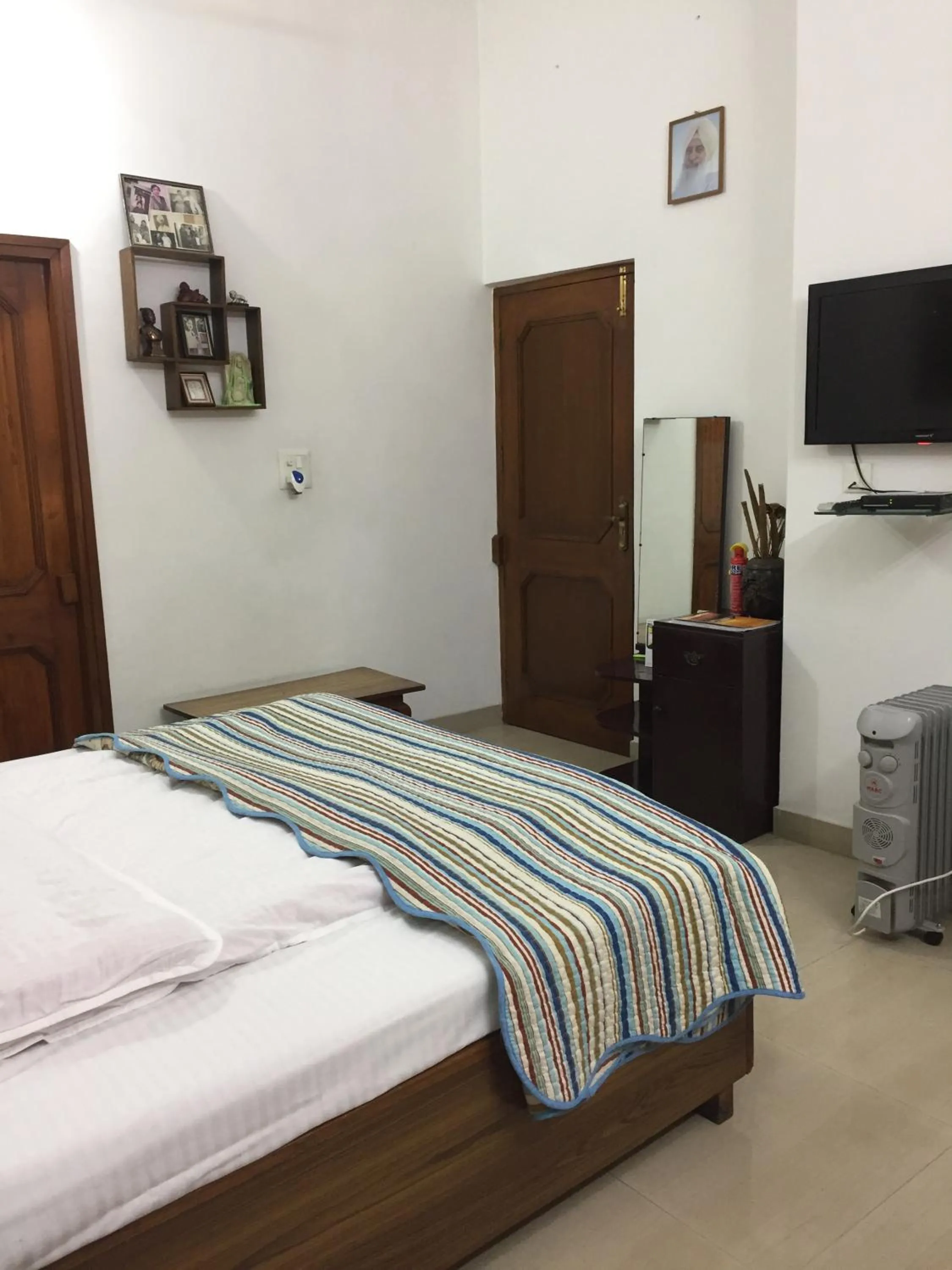 Bed in Luxurious Homestay- Chandīgarh