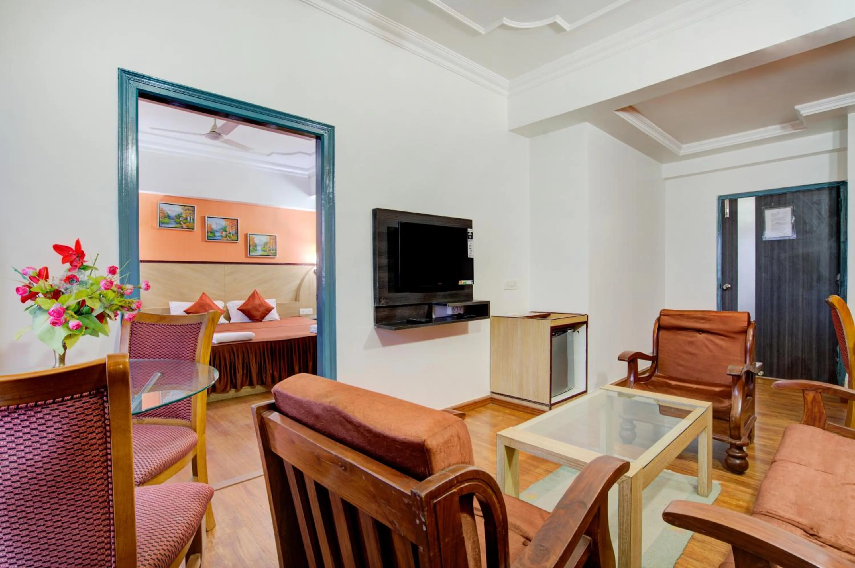 Hotel Mahadev Palace