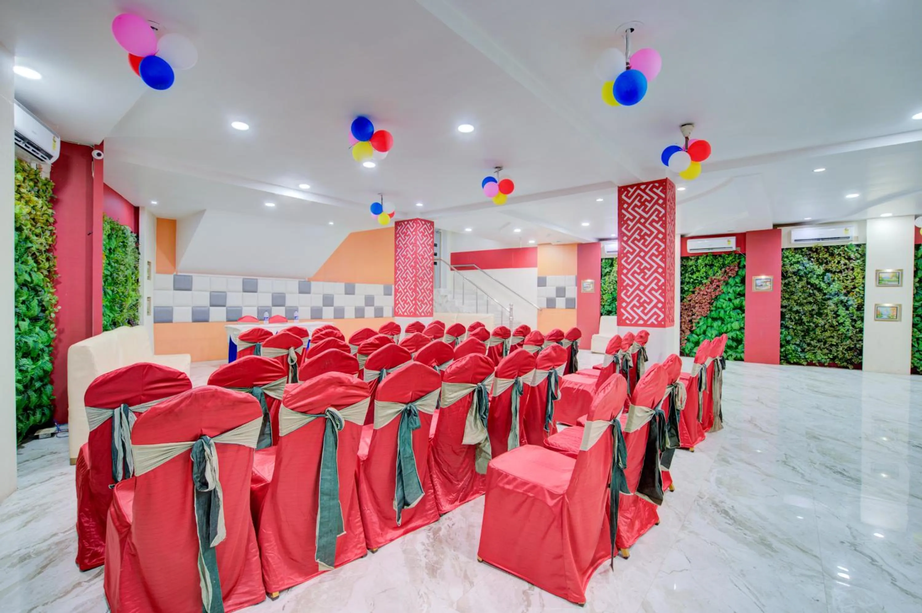 Hotel Mahadev Palace