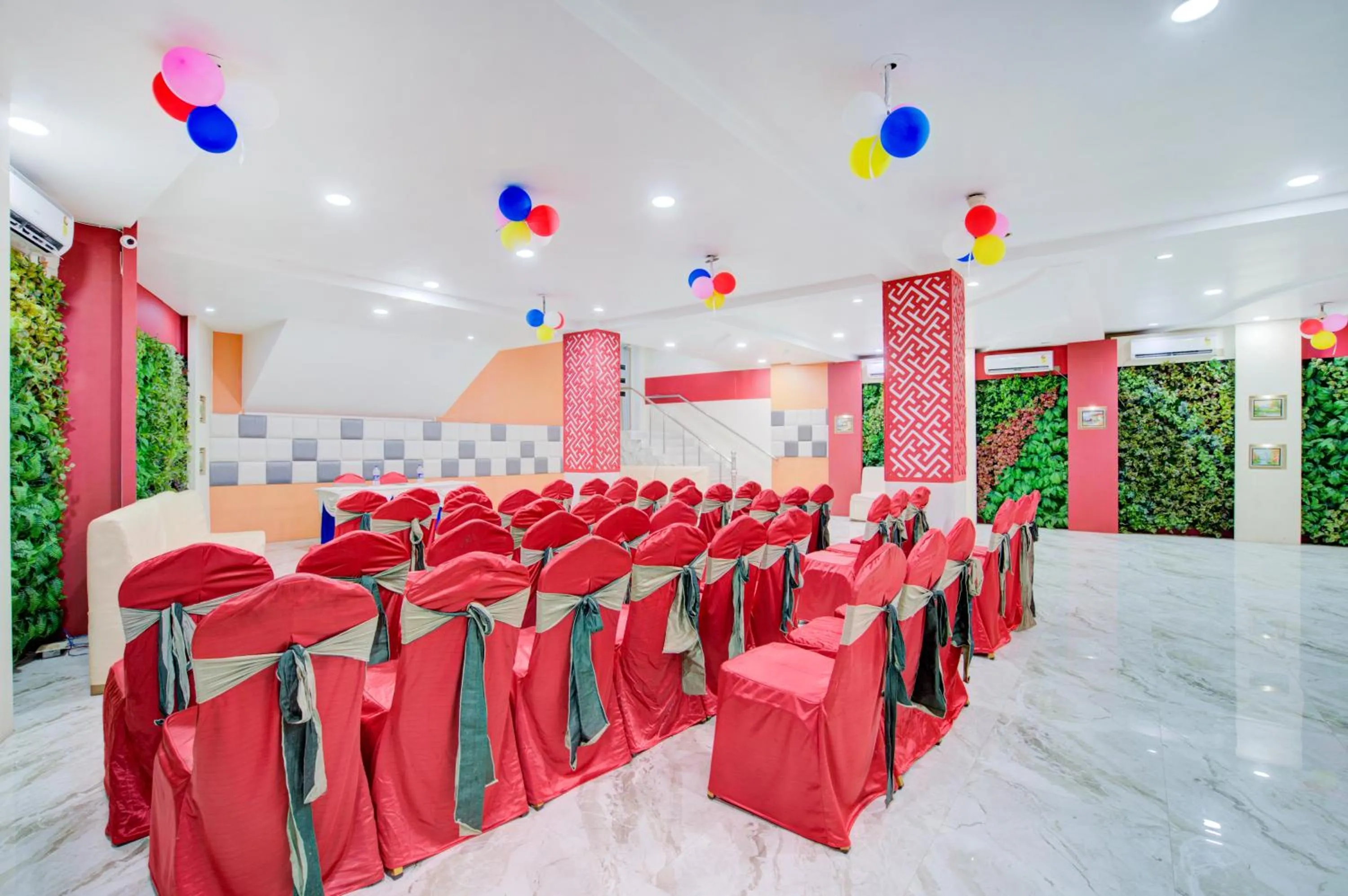 Hotel Mahadev Palace