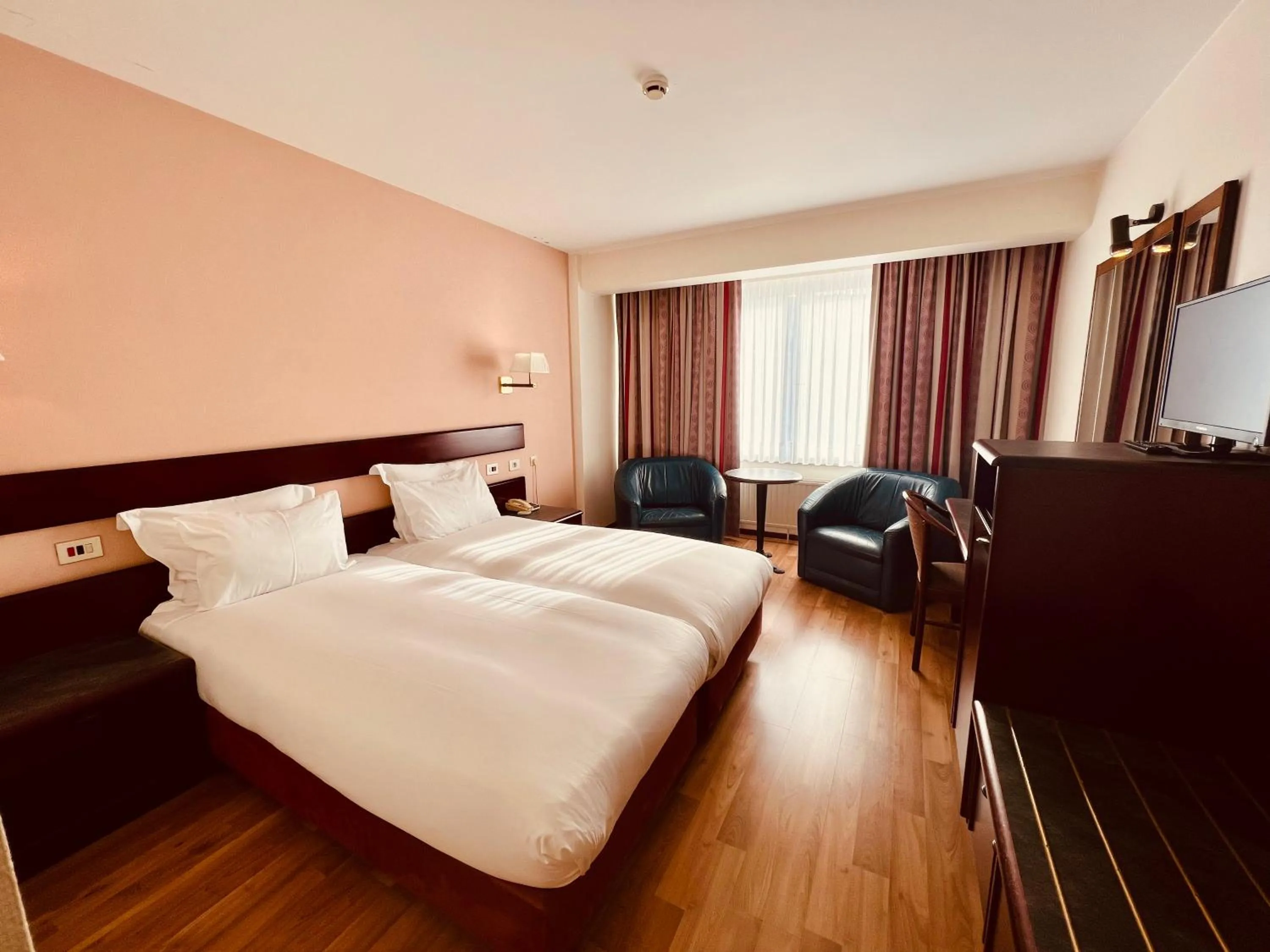 Bed in Bedford Hotel Brussels