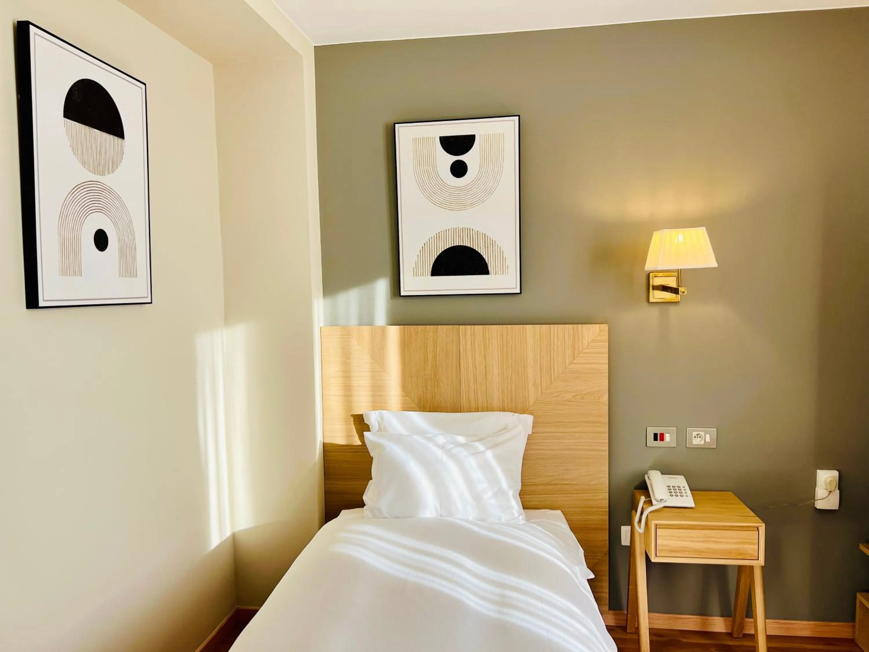 Bed in Bedford Hotel Brussels