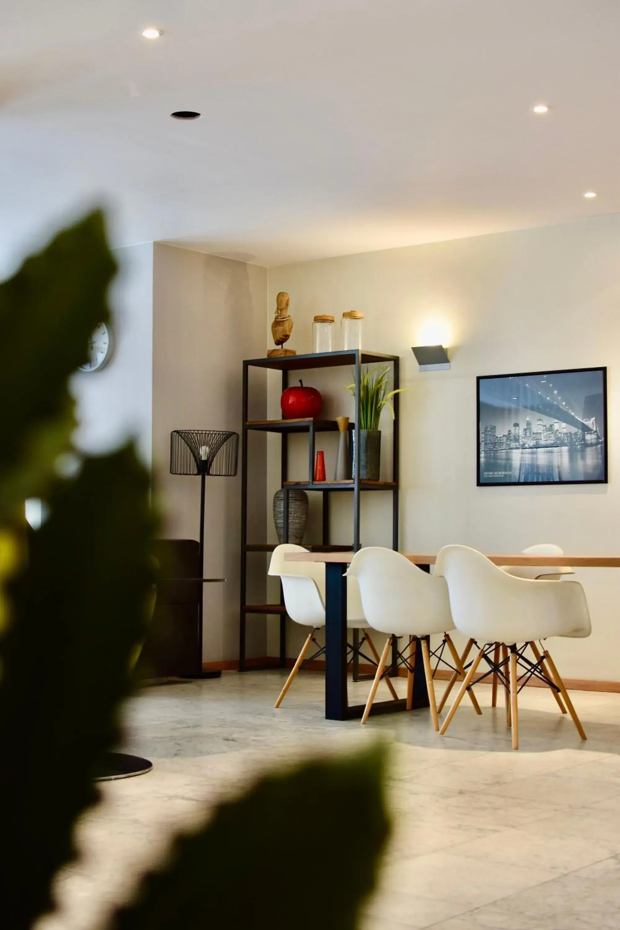 Dining area in Bedford Hotel Brussels Dining area in Bedford Hotel Brussels