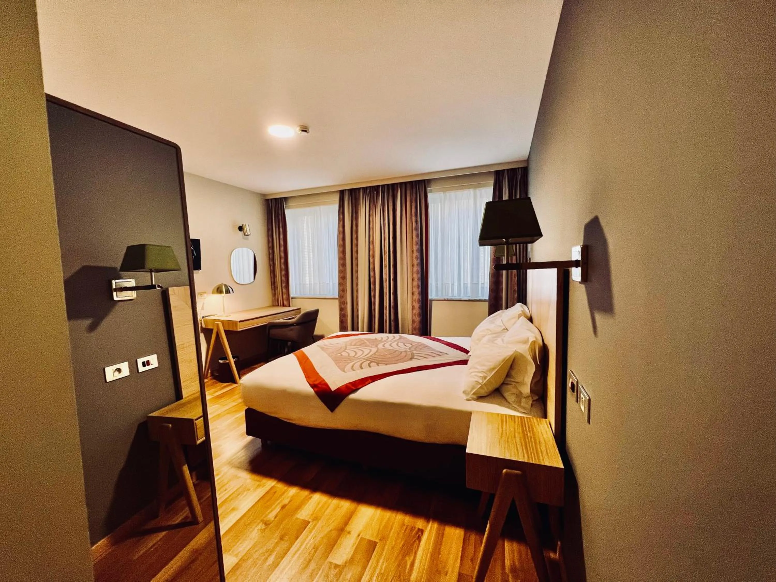 Bed in Bedford Hotel Brussels