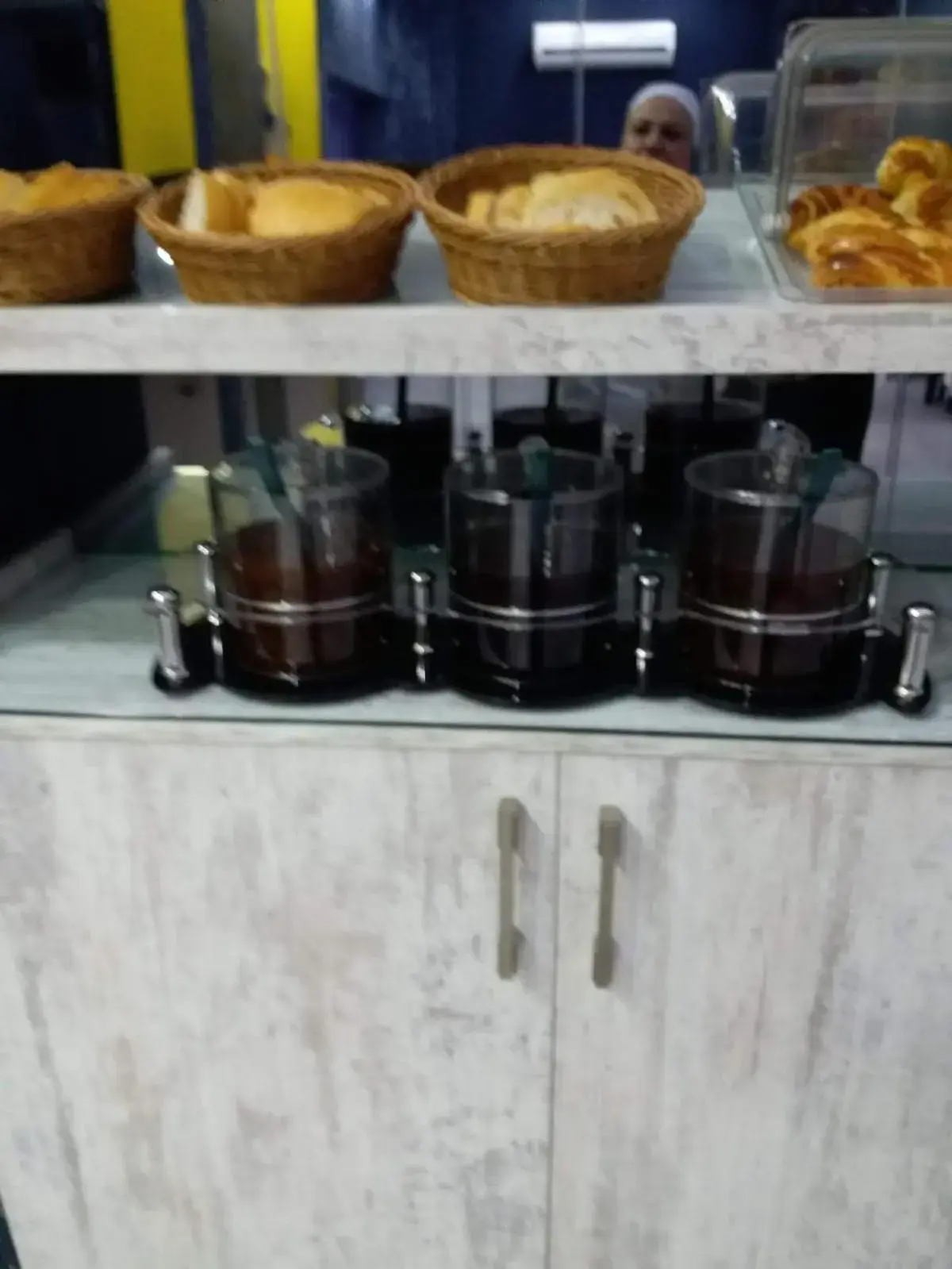 Breakfast in Alican 2 Breakfast in Alican 2