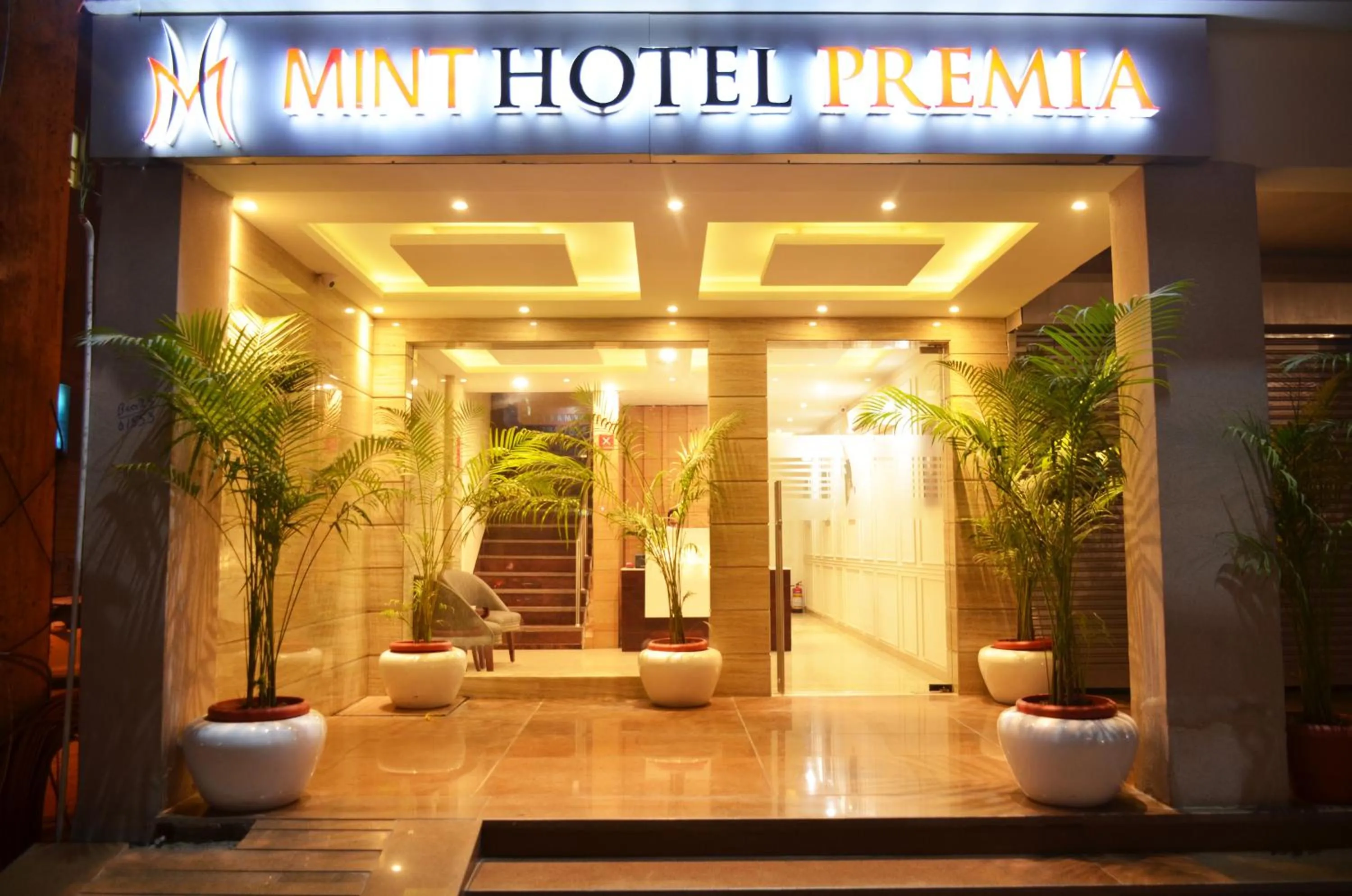 Facade/entrance in Mint Hotel Premia Chandigarh, Zirakpur